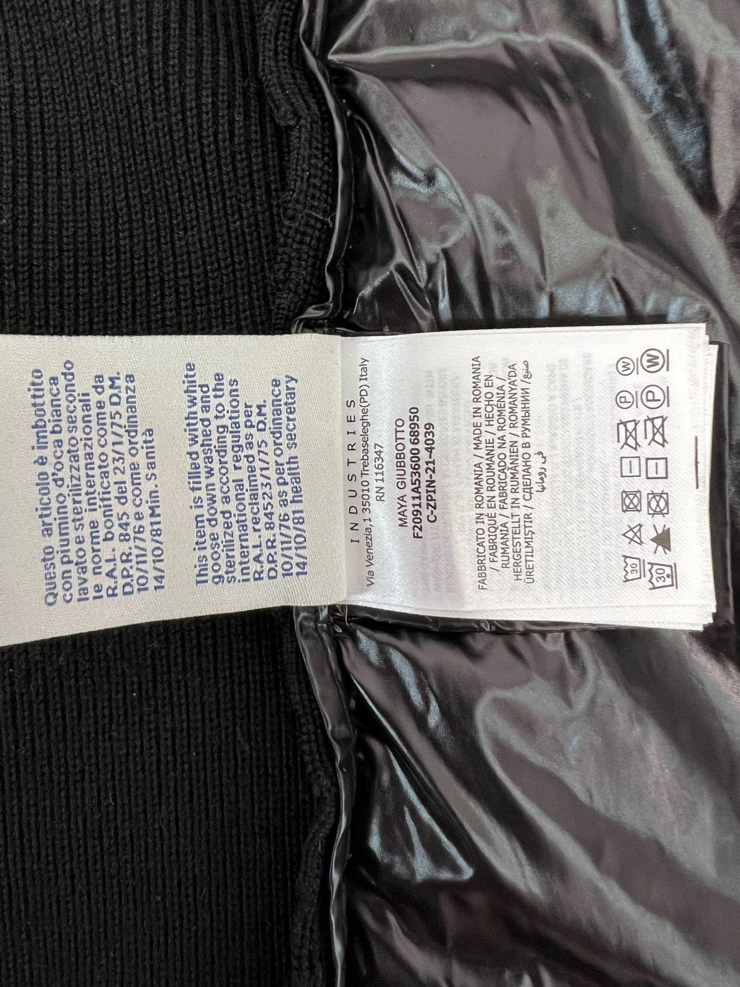 WGLuxury-- 7o9385r Down jacket item:D-F365I090206