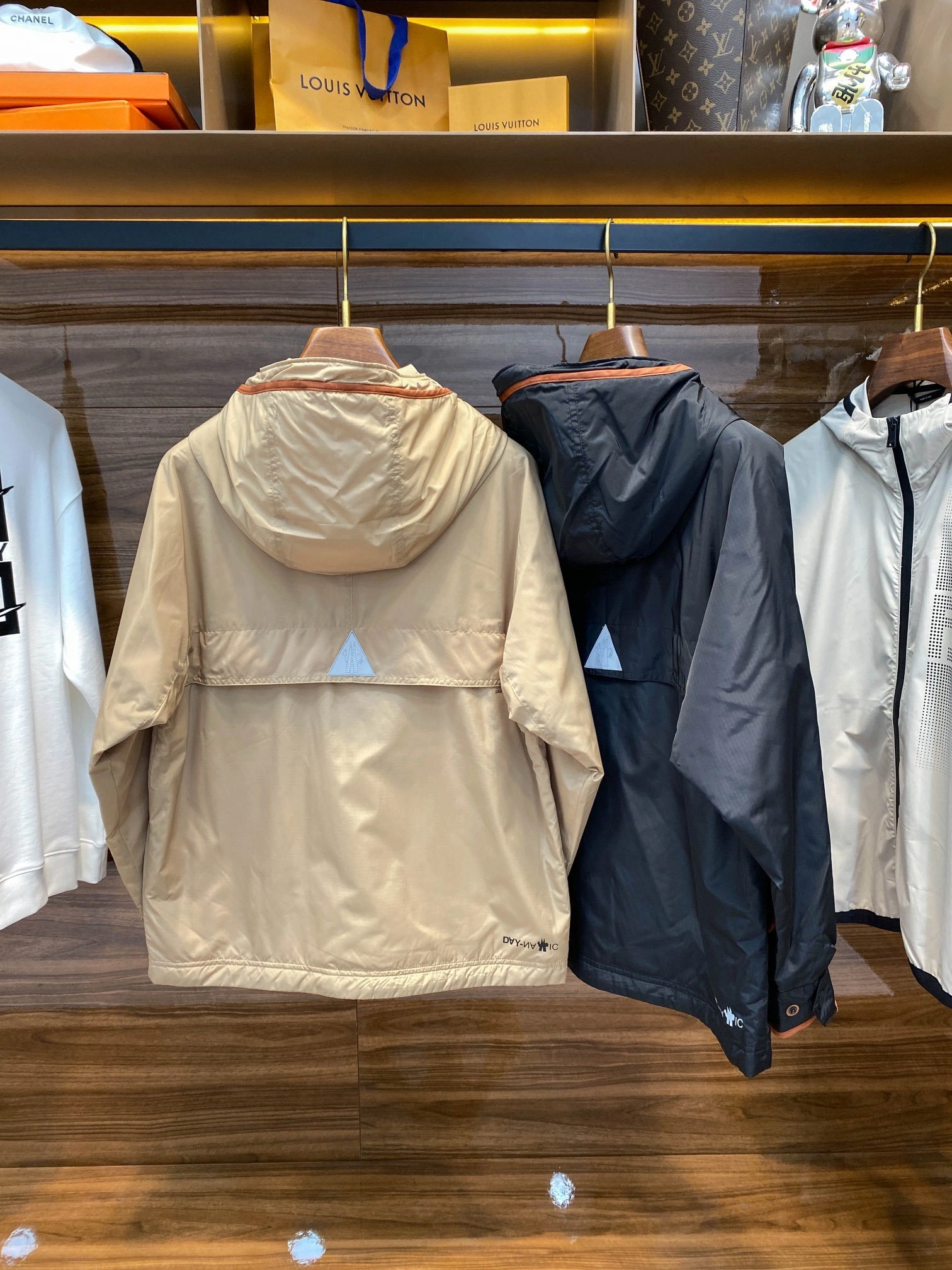 WGLuxury-- 7o9385r Nylon 2Colour item:D-F443J2304-2