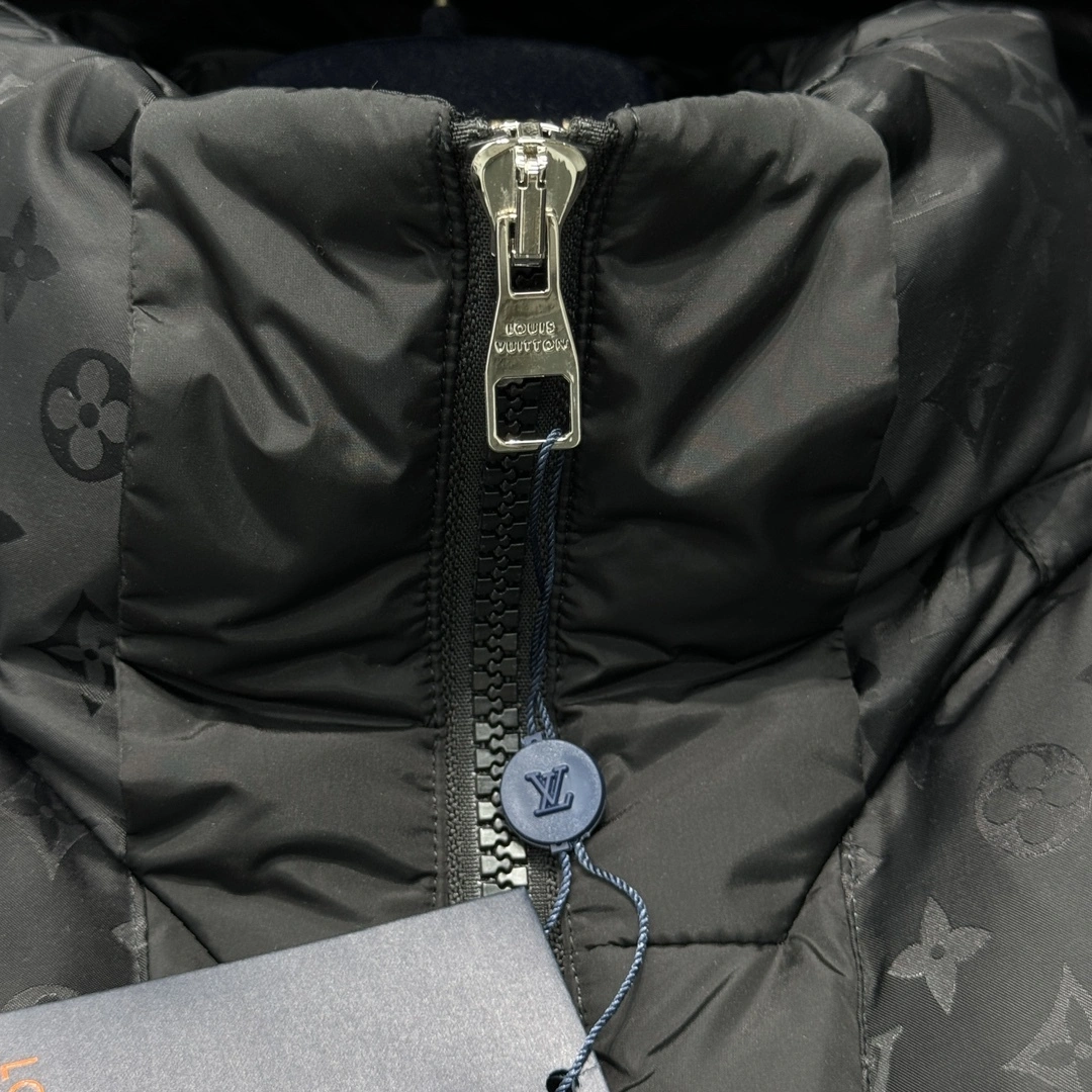 WGLuxury-- 8V Down item:D-F433J2501