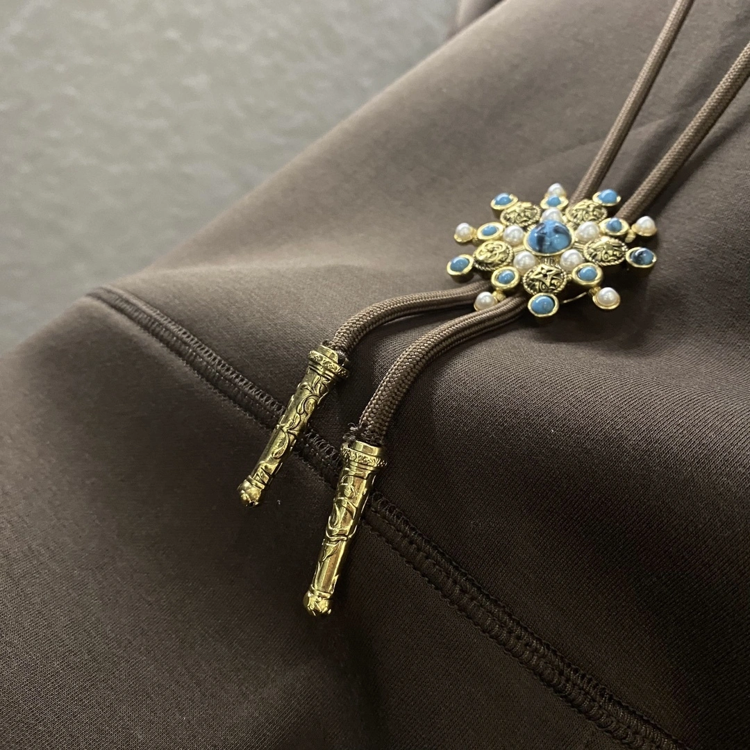WGLuxury-- 8V Oversized item:D-F361J1209