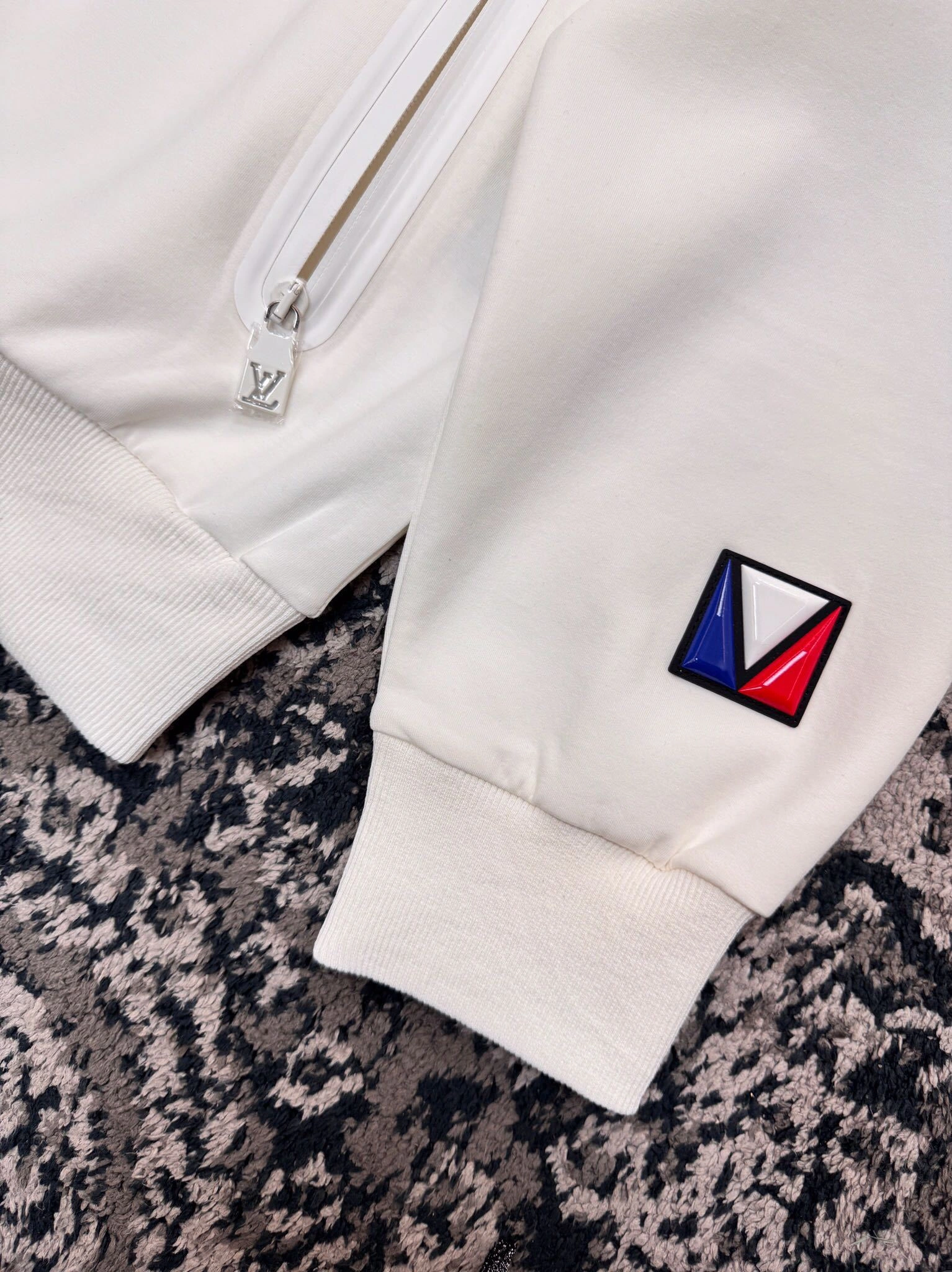 WGLuxury-- 8V reflect light Cotton item:D-F409K0828