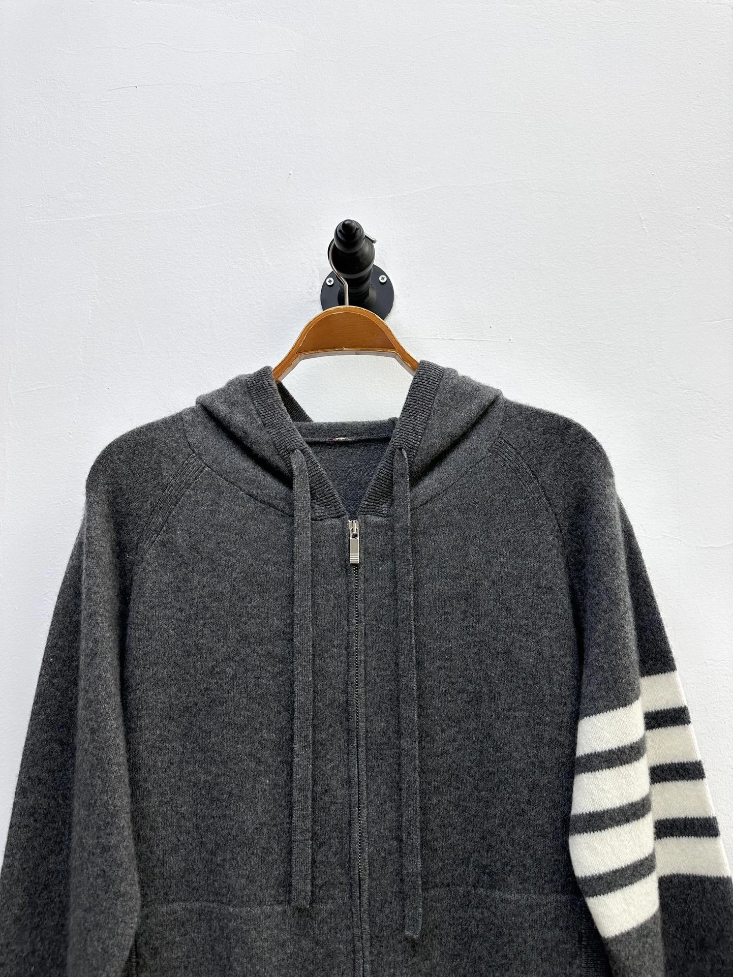 WGLuxury-- To7 For4 Cashhmere 100％ Cashhmere 2Colour item:D-F054J1703