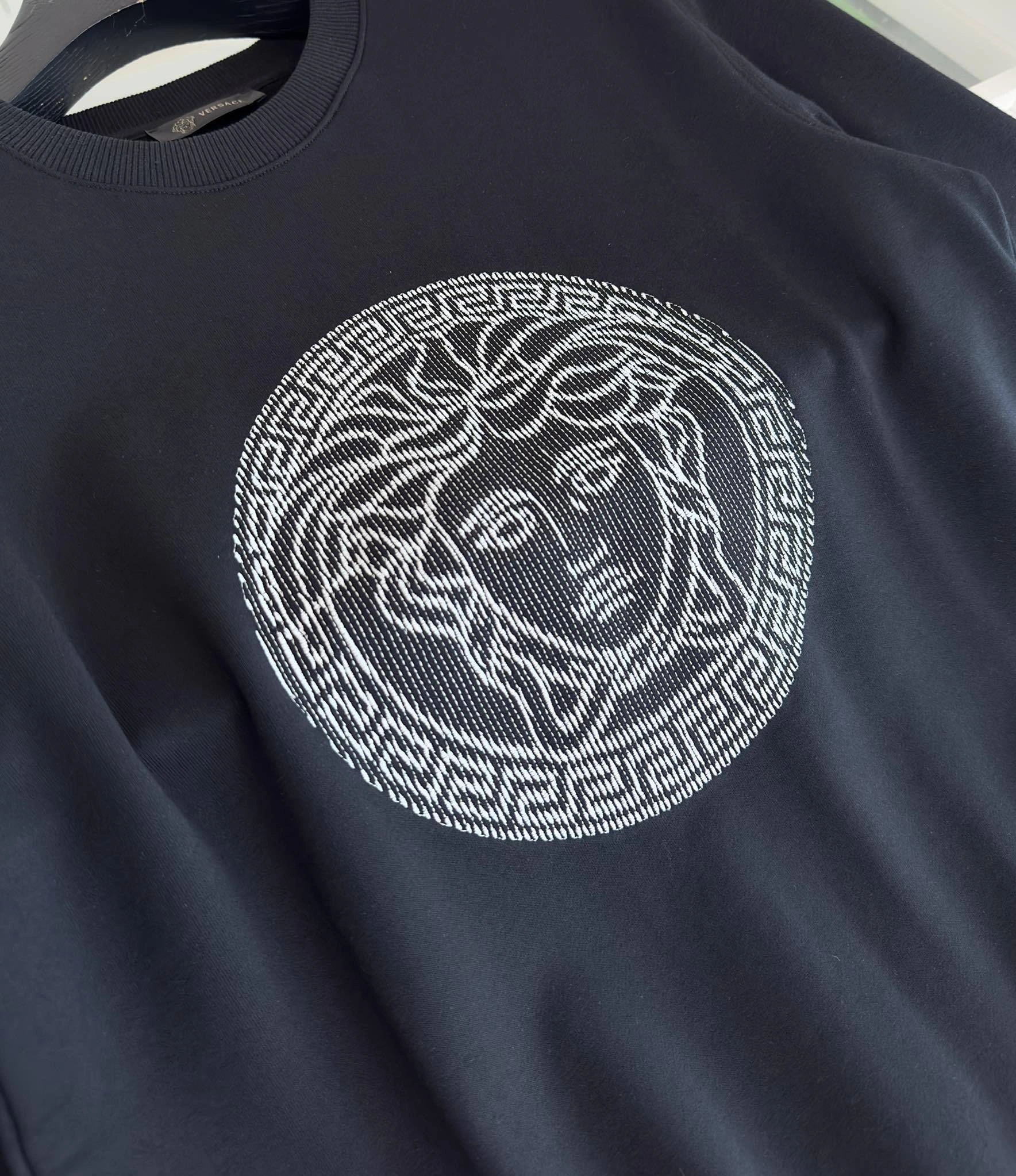 WGLuxury-- V5rs135 embroidery Cotton 2colour item:D-F409K0825