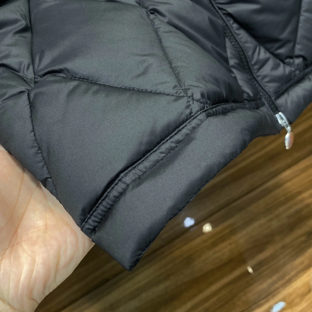WGLuxury-- o9385r Down Jackets item:D-F054J1718