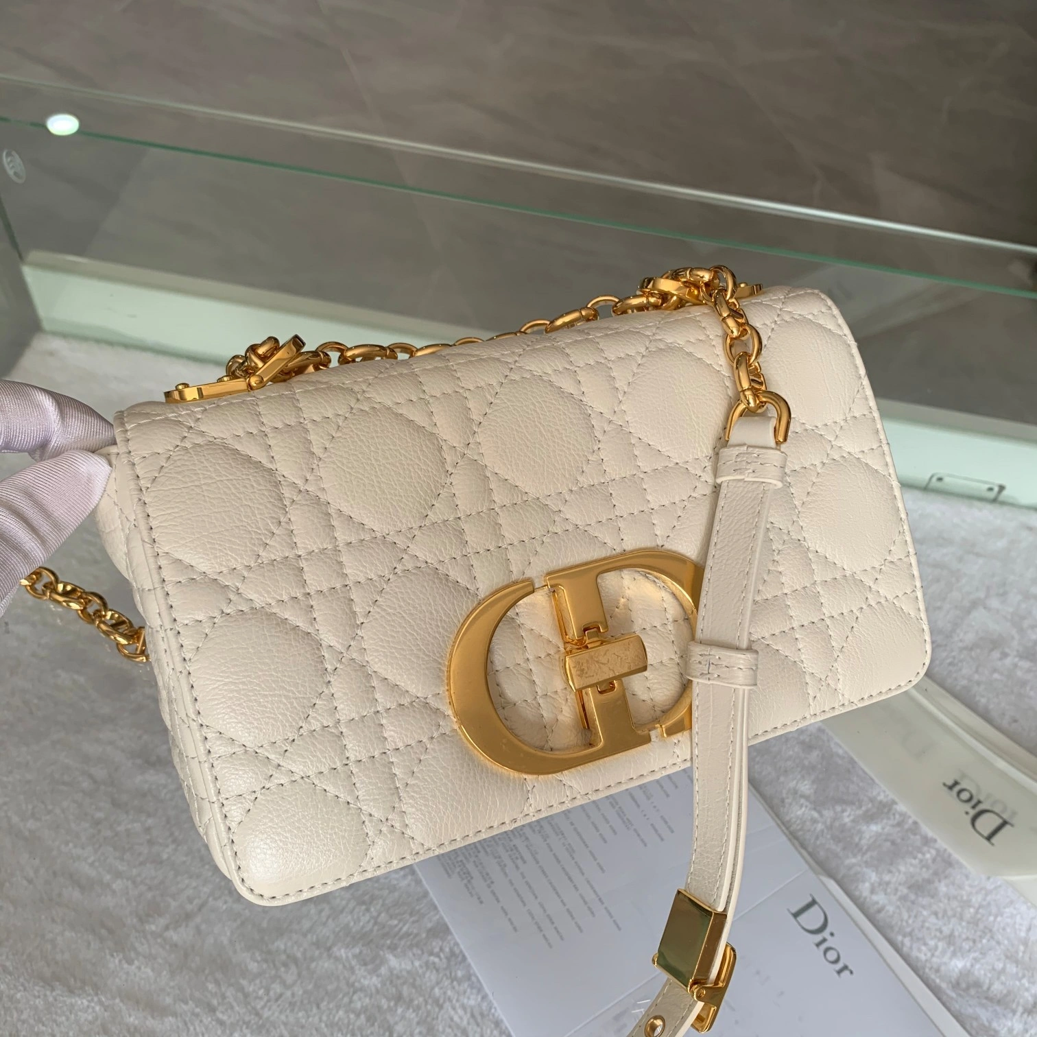 Custombag--M9242UWHC_M35U M9241UWHC-M35U M9242UWHC-M35U caro high quality version item：C-B803D0708