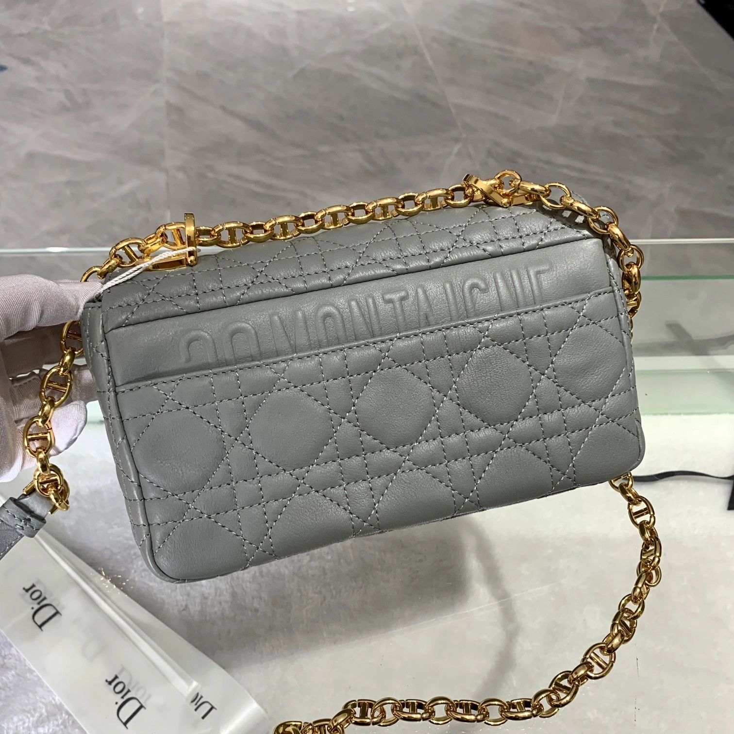 Custombag-- M9242UWHC_M41G M9241UWHC-M41G M9242UWHC-M41G caro high quality version item：C-B803D0705