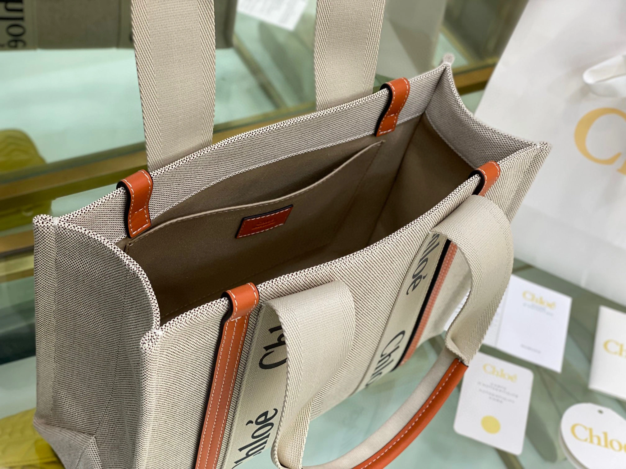 Woody Tote item:B-B000B1140