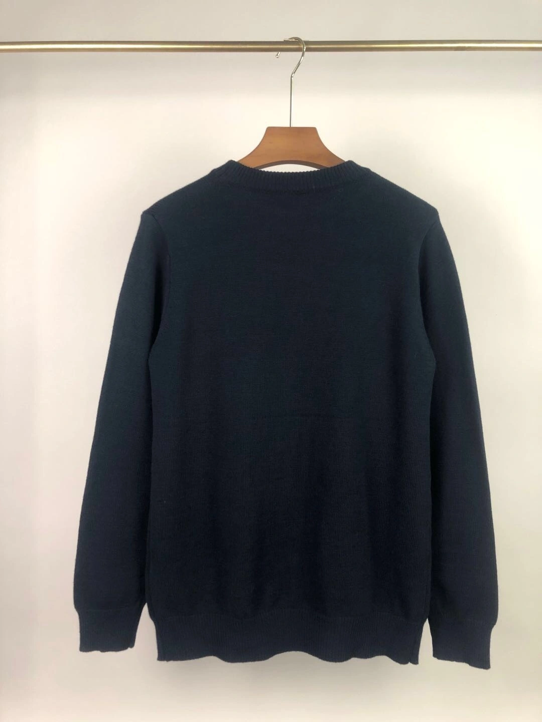 Woolen sweater item : 026I039F0180I1546