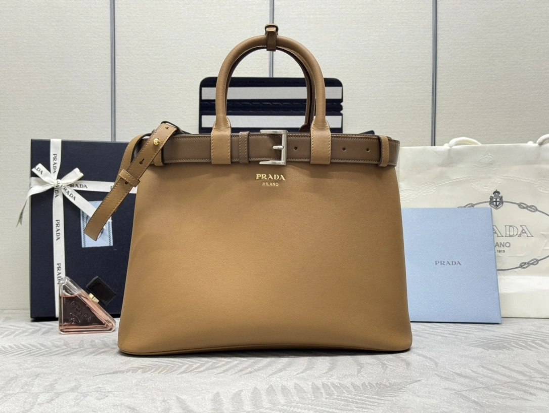MOMO--Pr141 1BA416_2CY9_F03BH_V_DBO high quality version DoubleBag Calfskin sheepskin item:E-B000K0743
