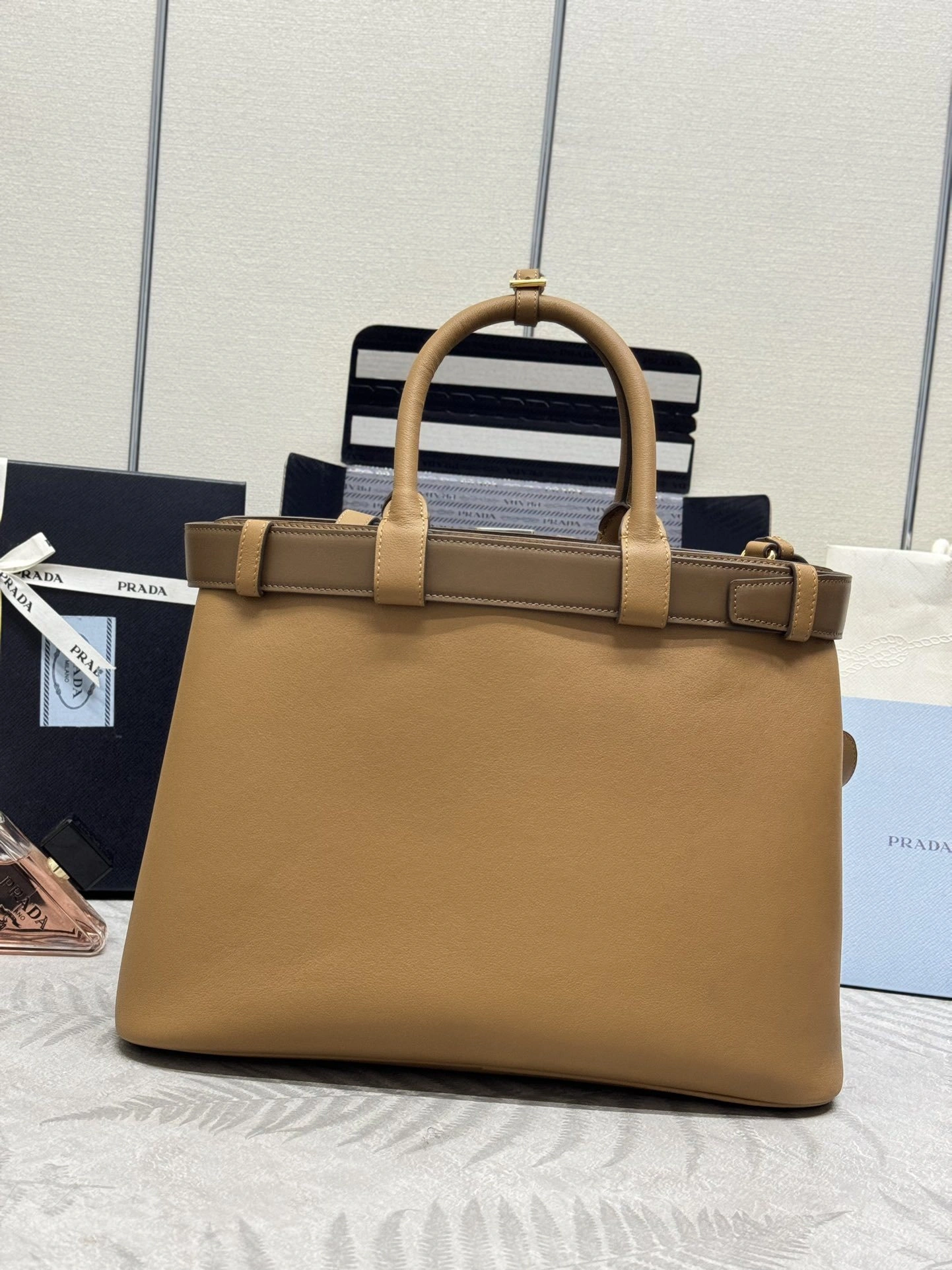 MOMO--Pr141 1BA416_2CY9_F03BH_V_DBO high quality version DoubleBag Calfskin sheepskin item:E-B000K0743