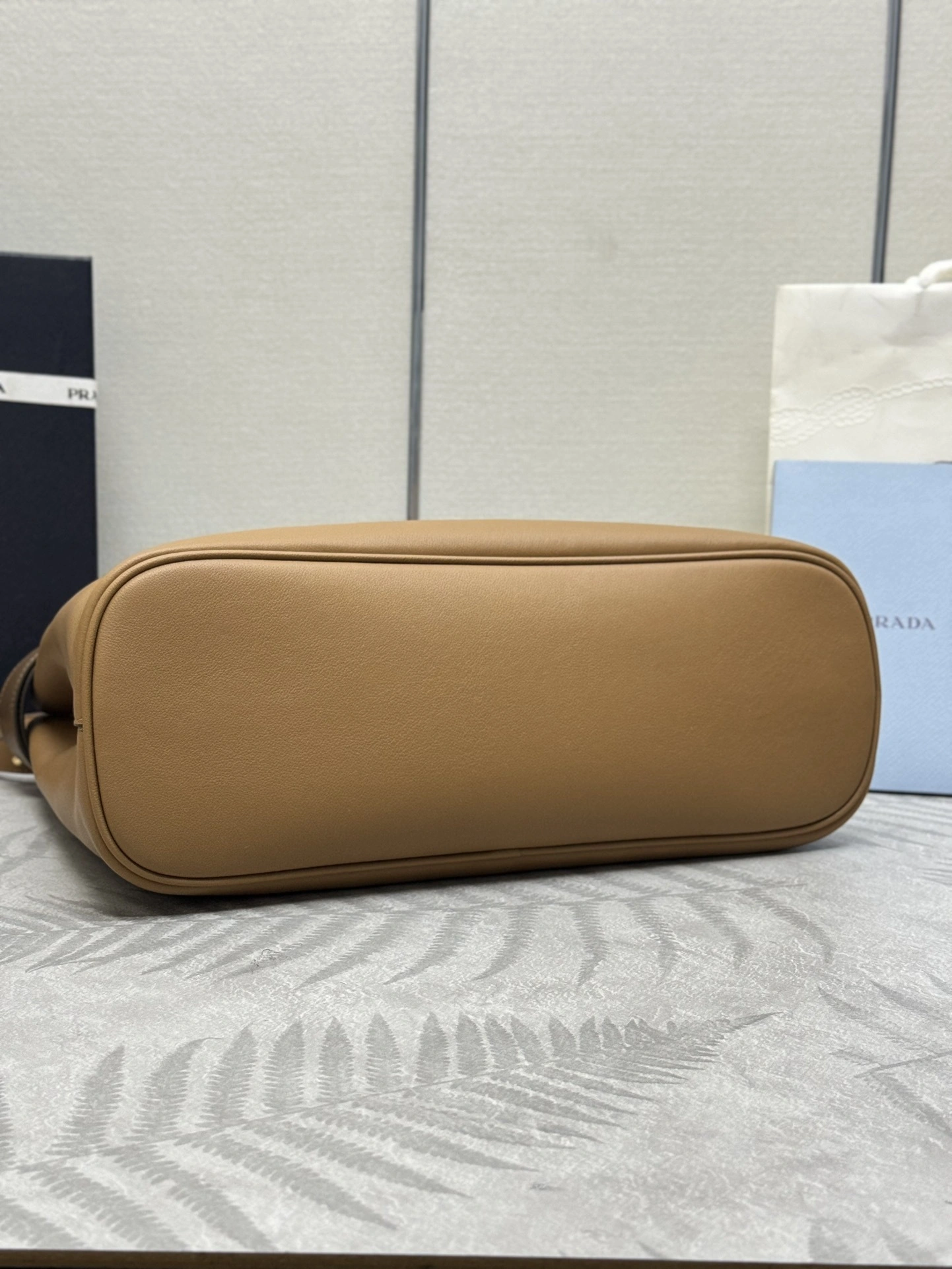 MOMO--Pr141 1BA416_2CY9_F03BH_V_DBO high quality version DoubleBag Calfskin sheepskin item:E-B000K0743