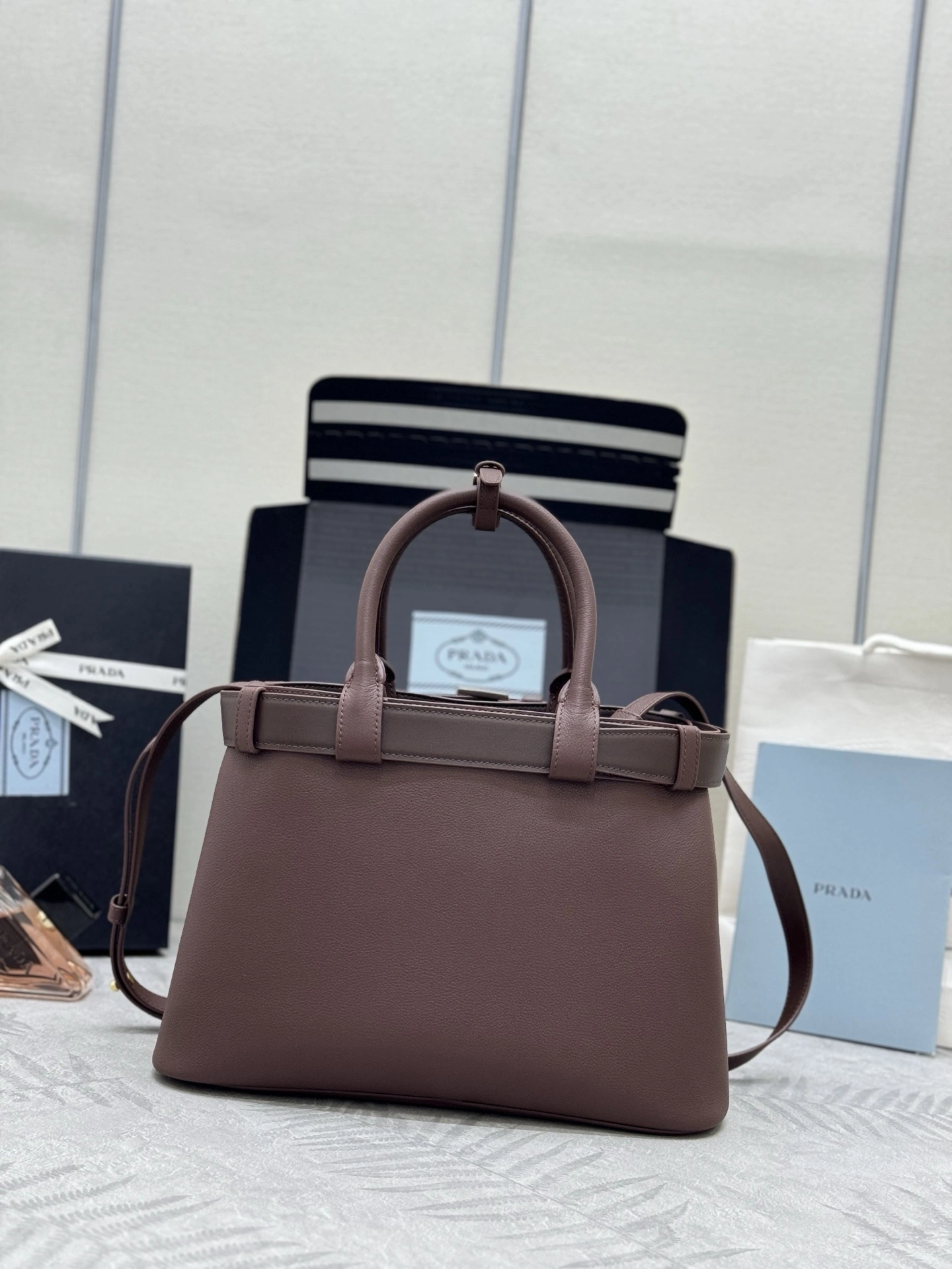 MOMO-- Pr141 1BA434_2CY9_F0NBL_V_OBO high quality version Double Bag cowhide sheepskin item:E-B000K0641