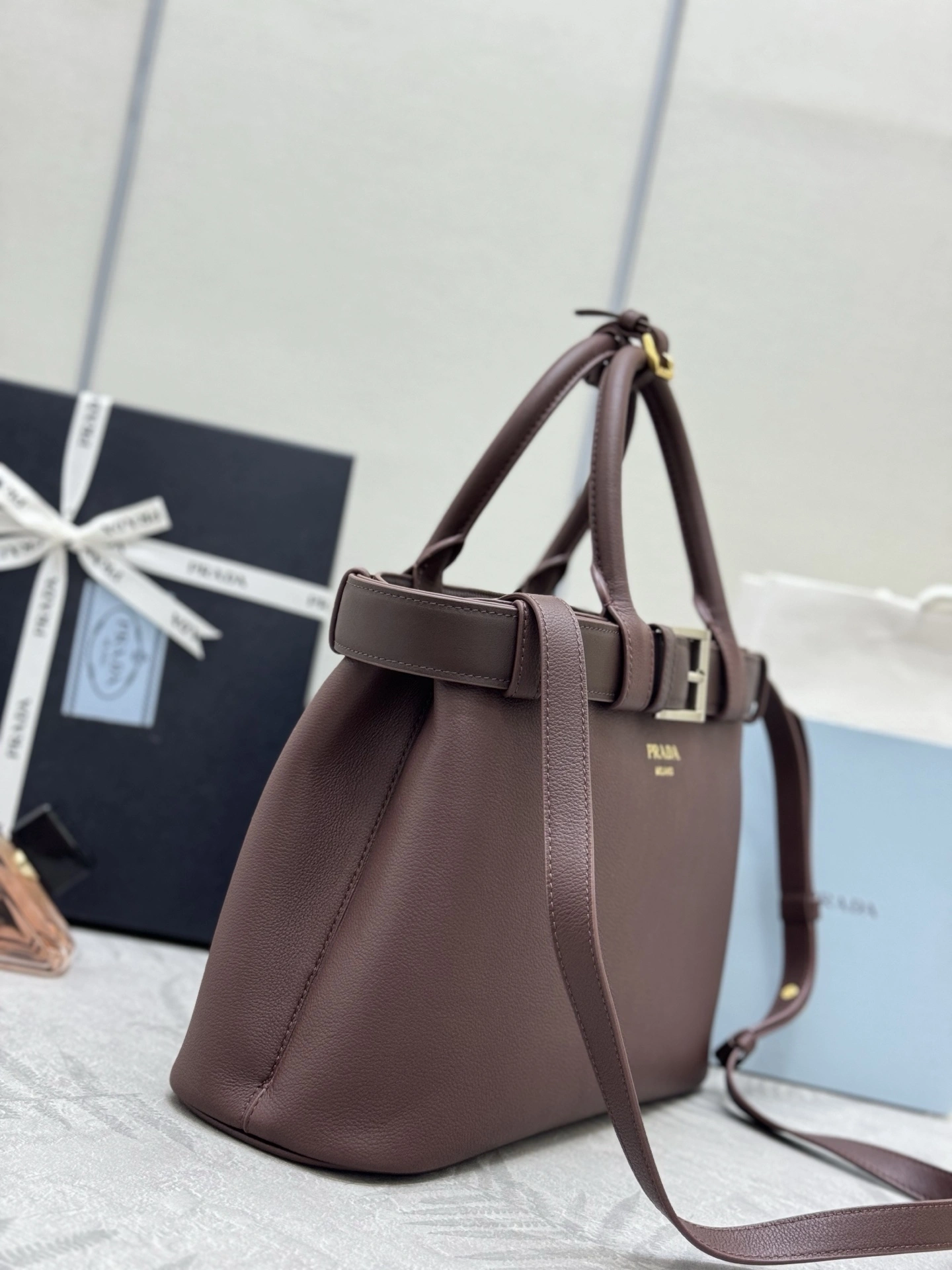MOMO-- Pr141 1BA434_2CY9_F0NBL_V_OBO high quality version Double Bag cowhide sheepskin item:E-B000K0641