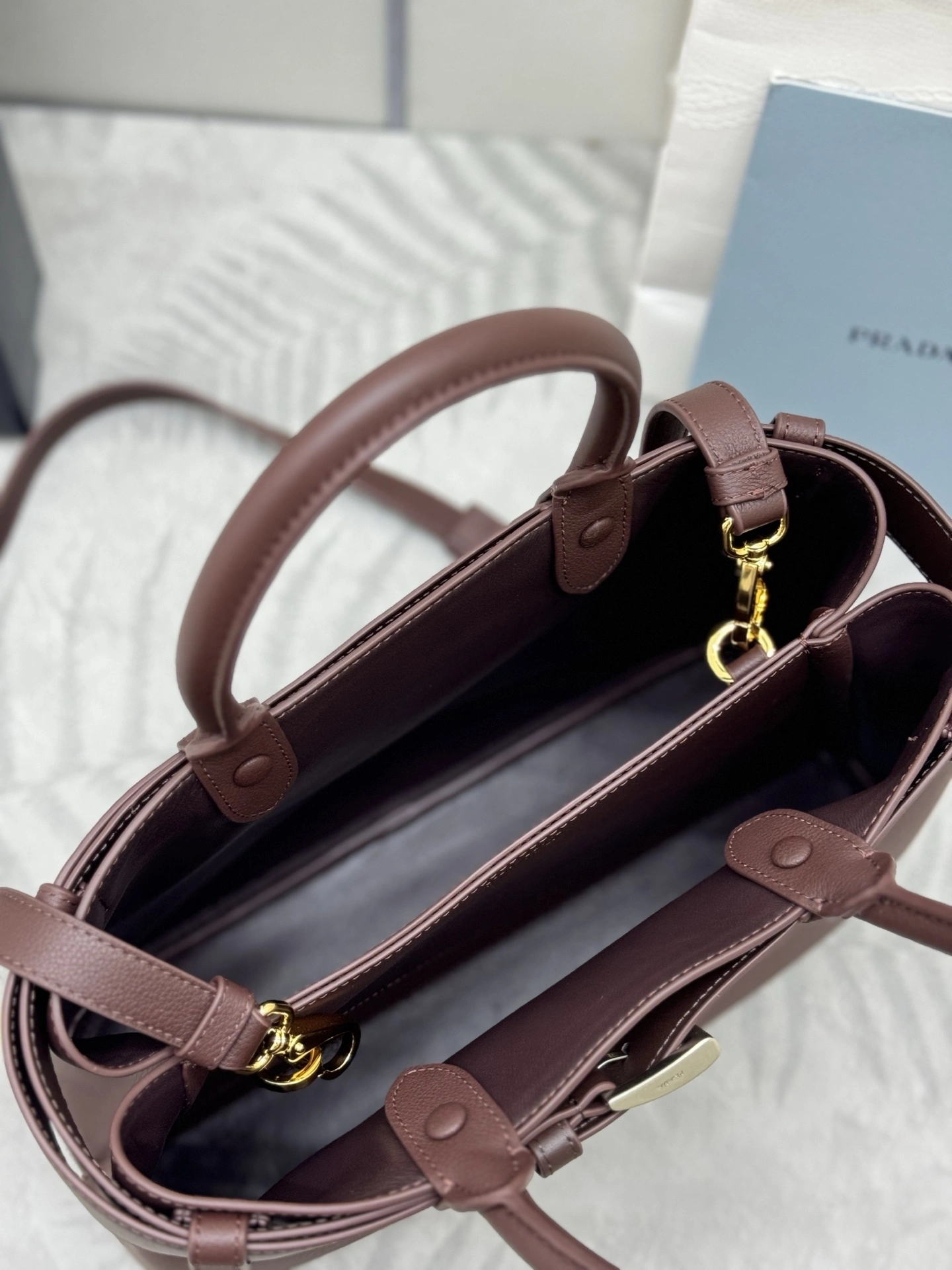 MOMO-- Pr141 1BA434_2CY9_F0NBL_V_OBO high quality version Double Bag cowhide sheepskin item:E-B000K0641