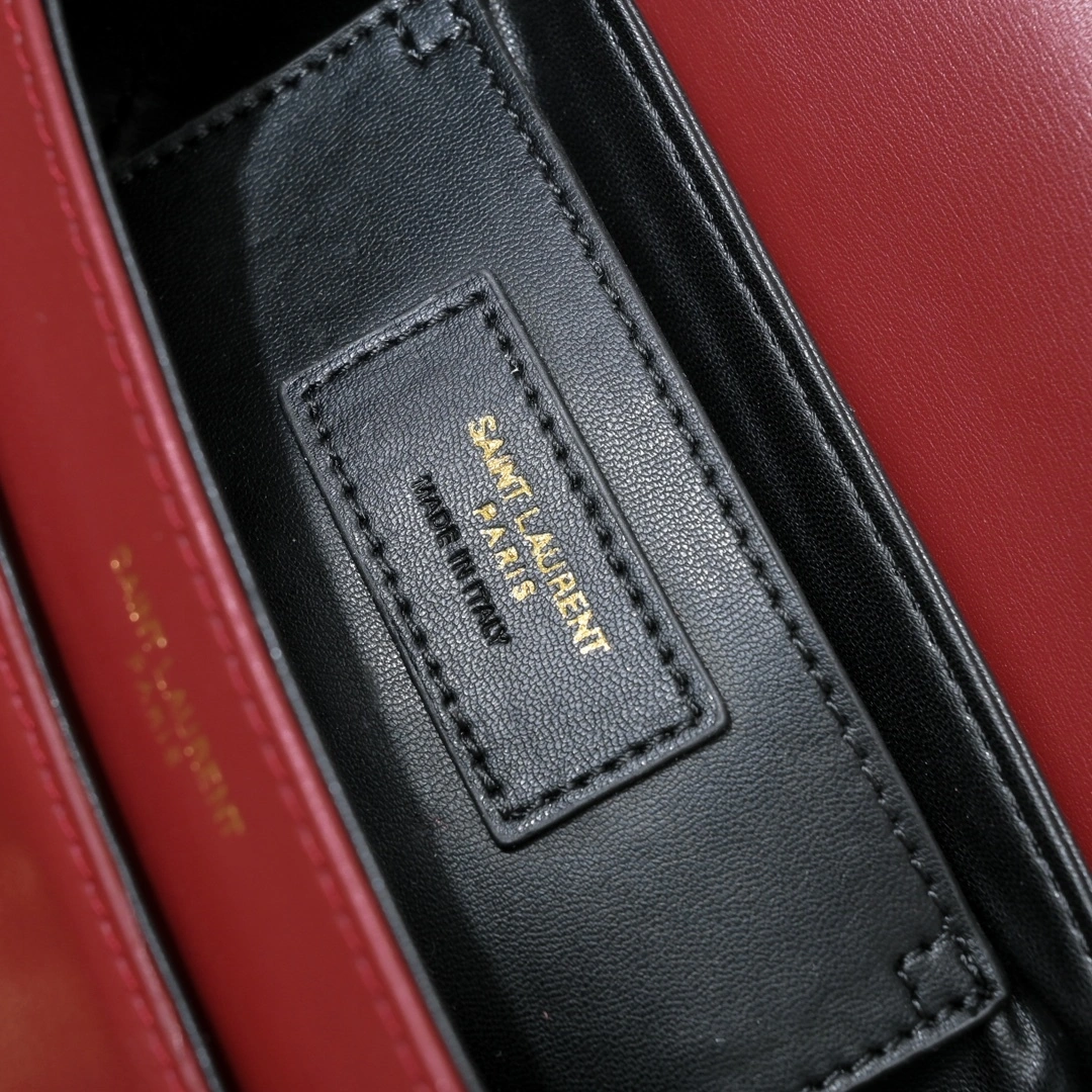 Yv5s 634306-0SX0W-6008 cowhide item:DT-B225E2611