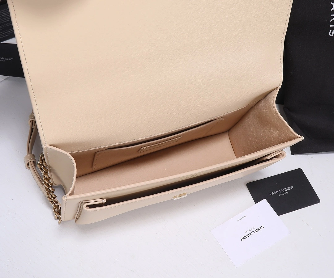 Yv5s 634723D420W9141 cowhide item:DT-B225E2608