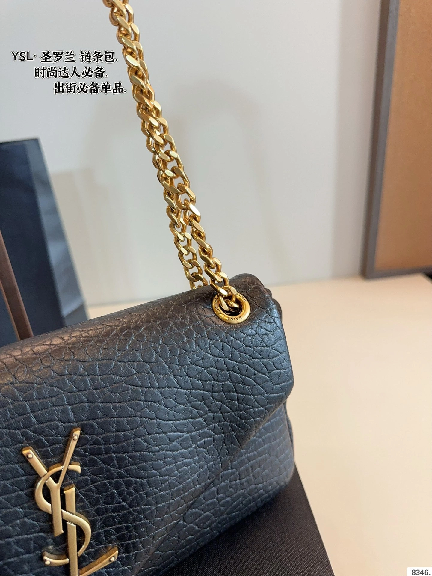 Yv5s 734153-AACYT-1000 item:ET-B101D1114W