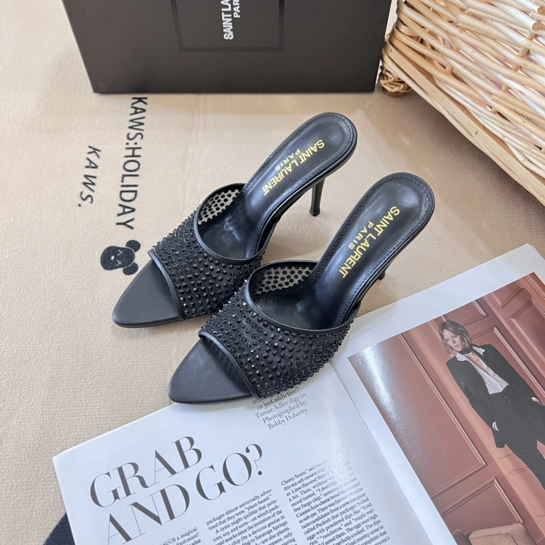 Yv5s 7424502WJ0C1012 Heel height：7CM item:DT-X234E3022