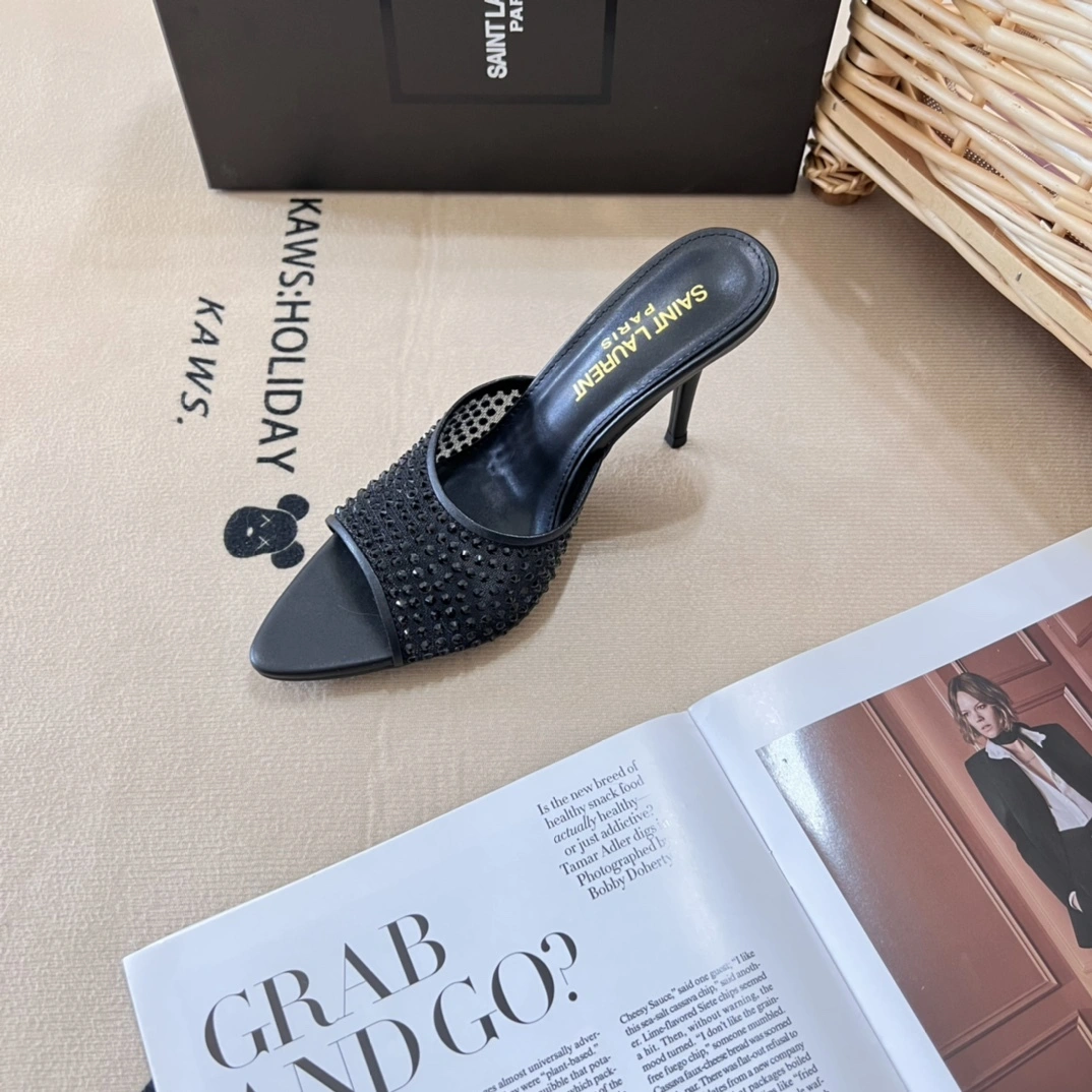 Yv5s 7424502WJ0C1012 Heel height：7CM item:DT-X234E3022