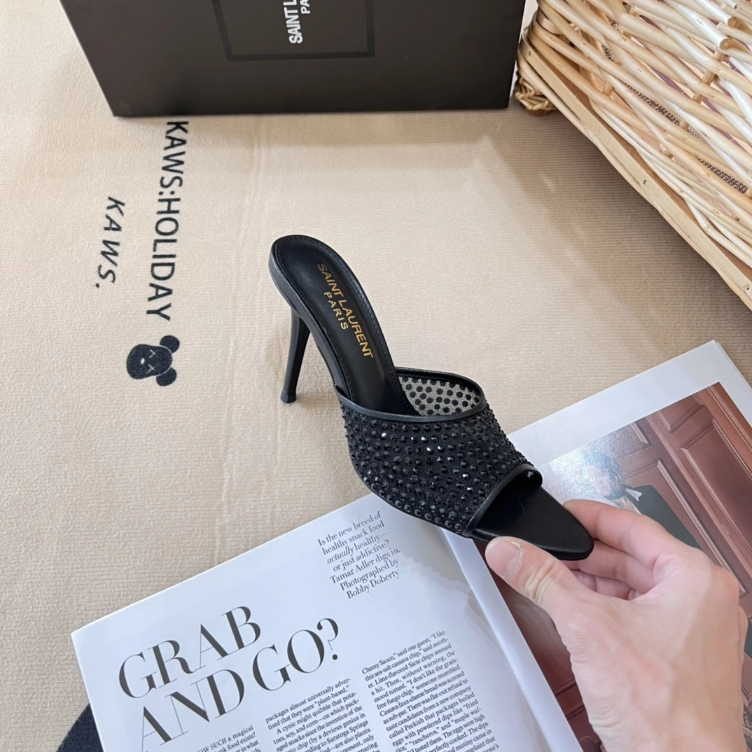 Yv5s 7424502WJ0C1012 Heel height：7CM item:DT-X234E3022