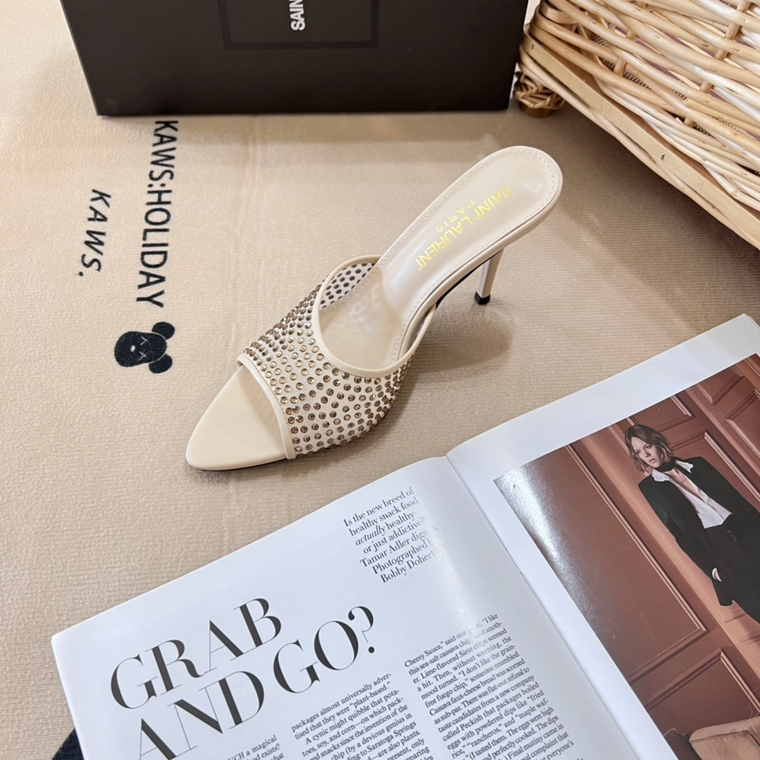 Yv5s 7424502WJ0C6851 Heel height：7CM item:DT-X234E3021