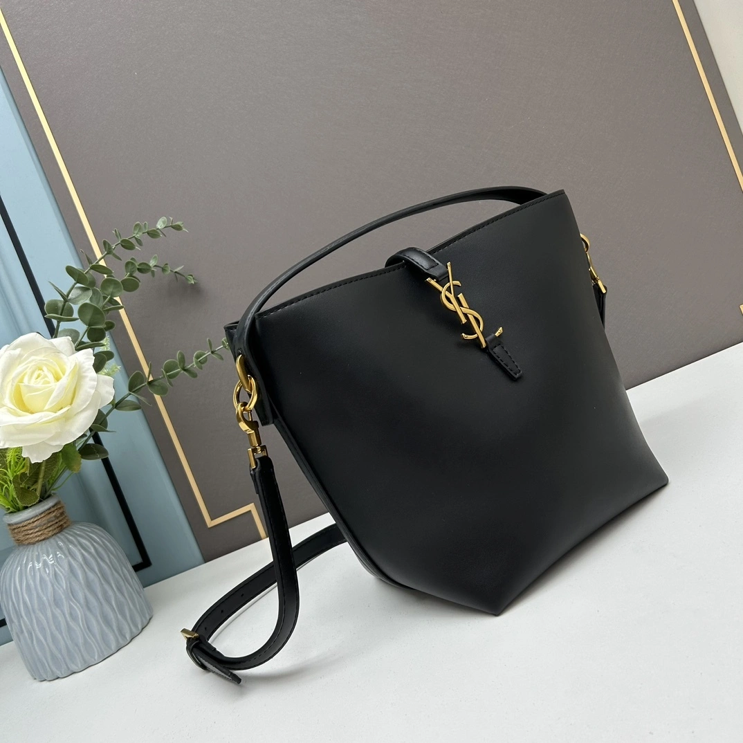 Yv5s 742828-2R20W-1000 7428282R20W1000 Calfskin item:DT-B225E2646
