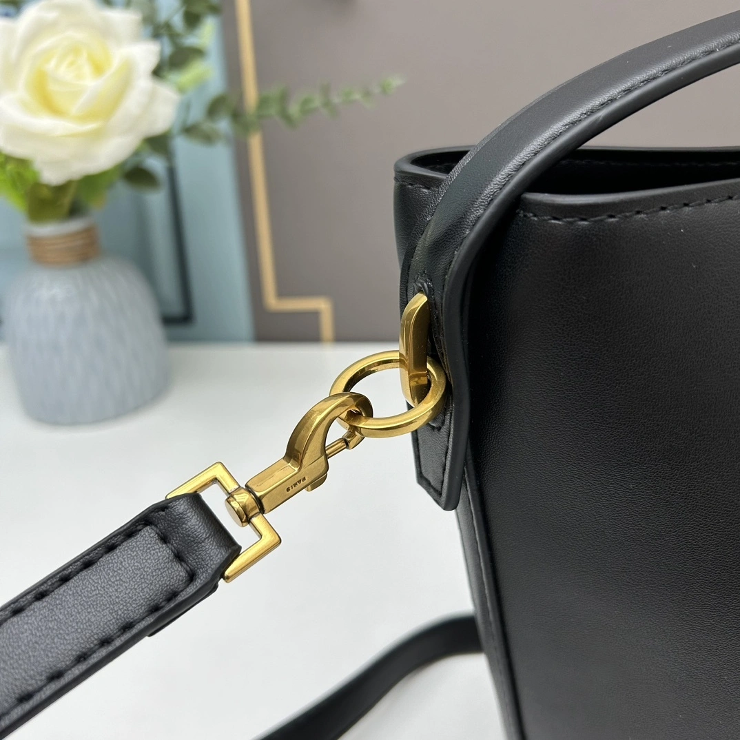 Yv5s 742828-2R20W-1000 7428282R20W1000 Calfskin item:DT-B225E2646