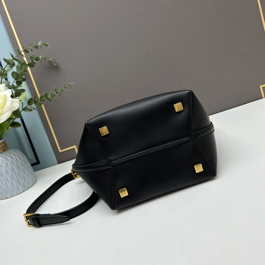 Yv5s 742828-2R20W-1000 7428282R20W1000 Calfskin item:DT-B225E2646