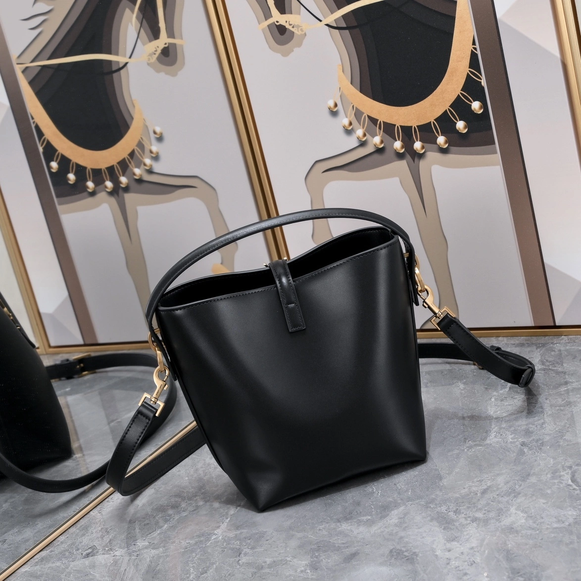 Yv5s 749036-2R20W-1000 Calfskin item:DT-B225E2628