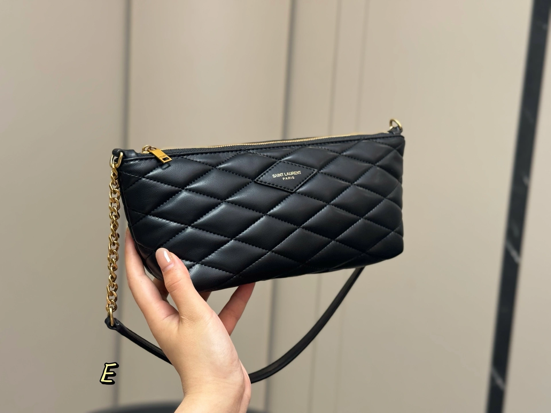 Yv5s 755979-1EL07-1000 sheepskin item:ET-B234G3054