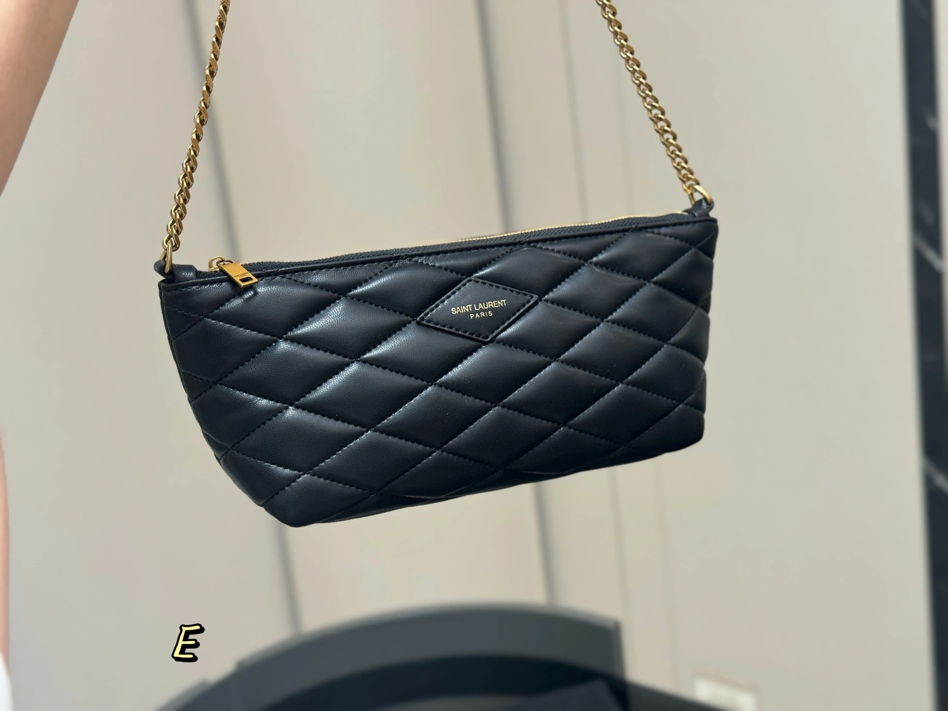 Yv5s 755979-1EL07-1000 sheepskin item:ET-B234G3054