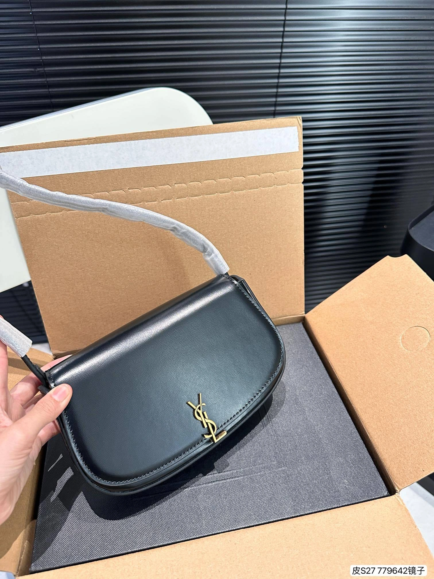 Yv5s 779642-0SX0W-1000 7796420SX0W1000 item:DT-B000G3130