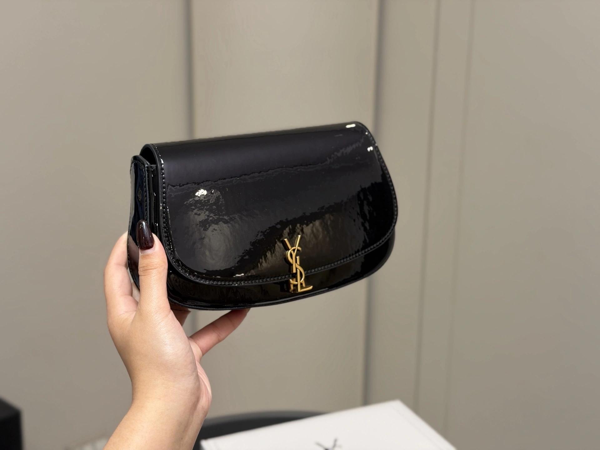 Yv5s 779642-BMIIW-1000 cowhide item:ET-B264J2328