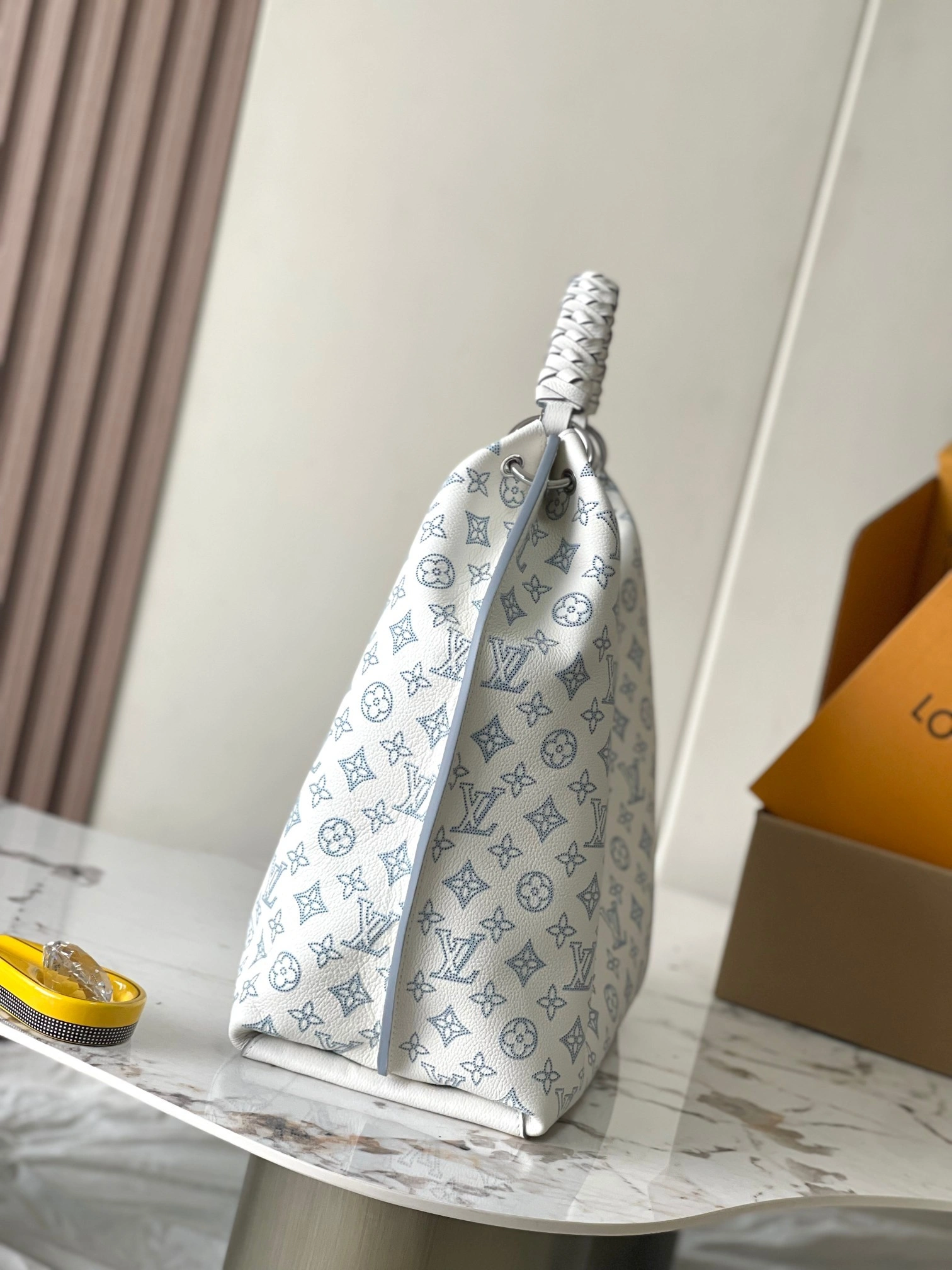 Custombag-- 8V M11735 counters quality Carmel mahina Taurillon Calfskin item:E-B180C0253