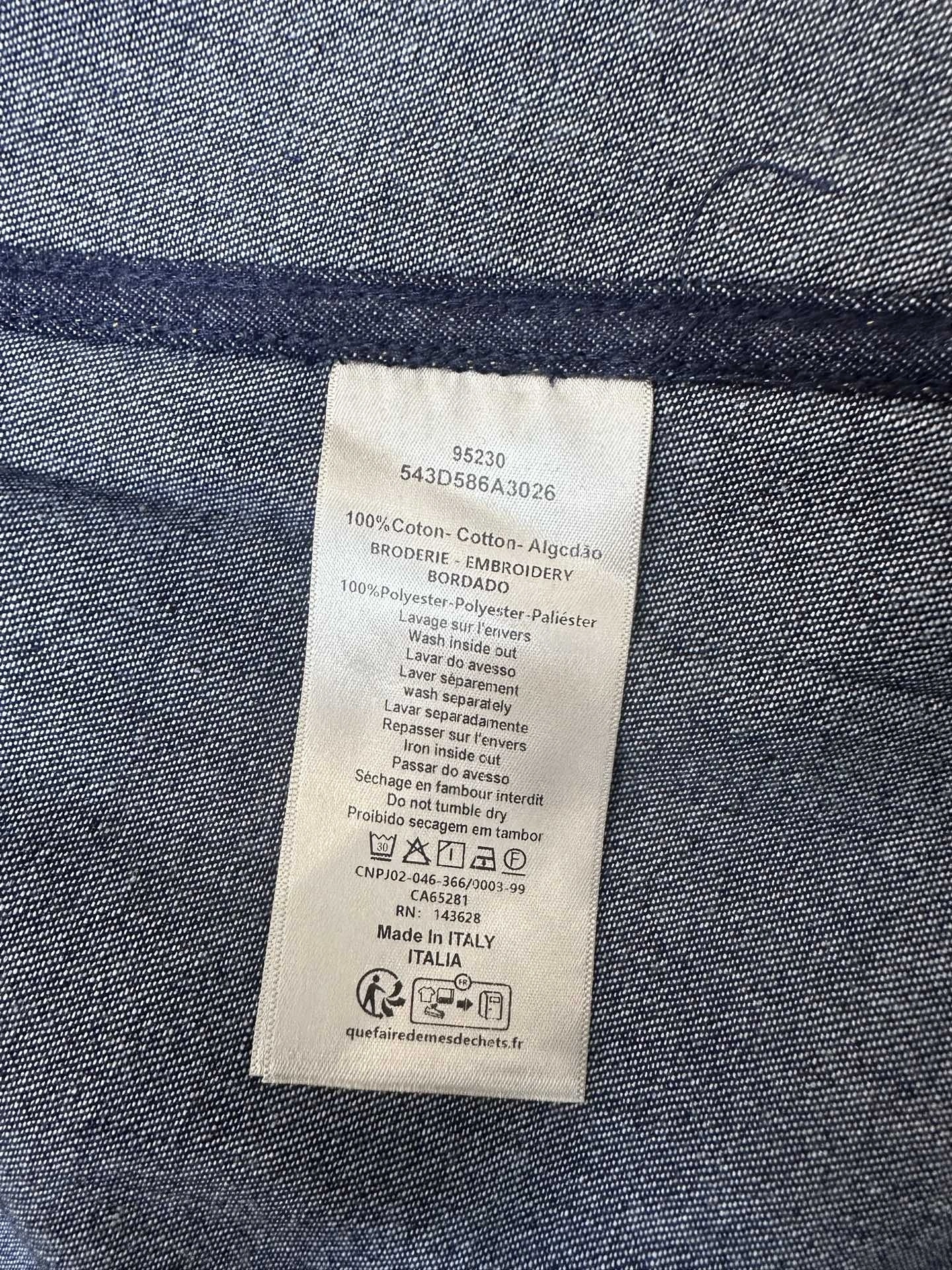 air-- 4ior embroidery item: E-F431I2901
