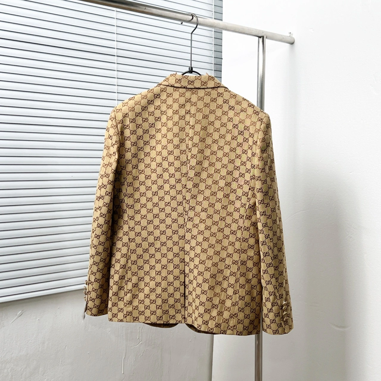 air-- 6u33i oversize item:E-F000G2294H