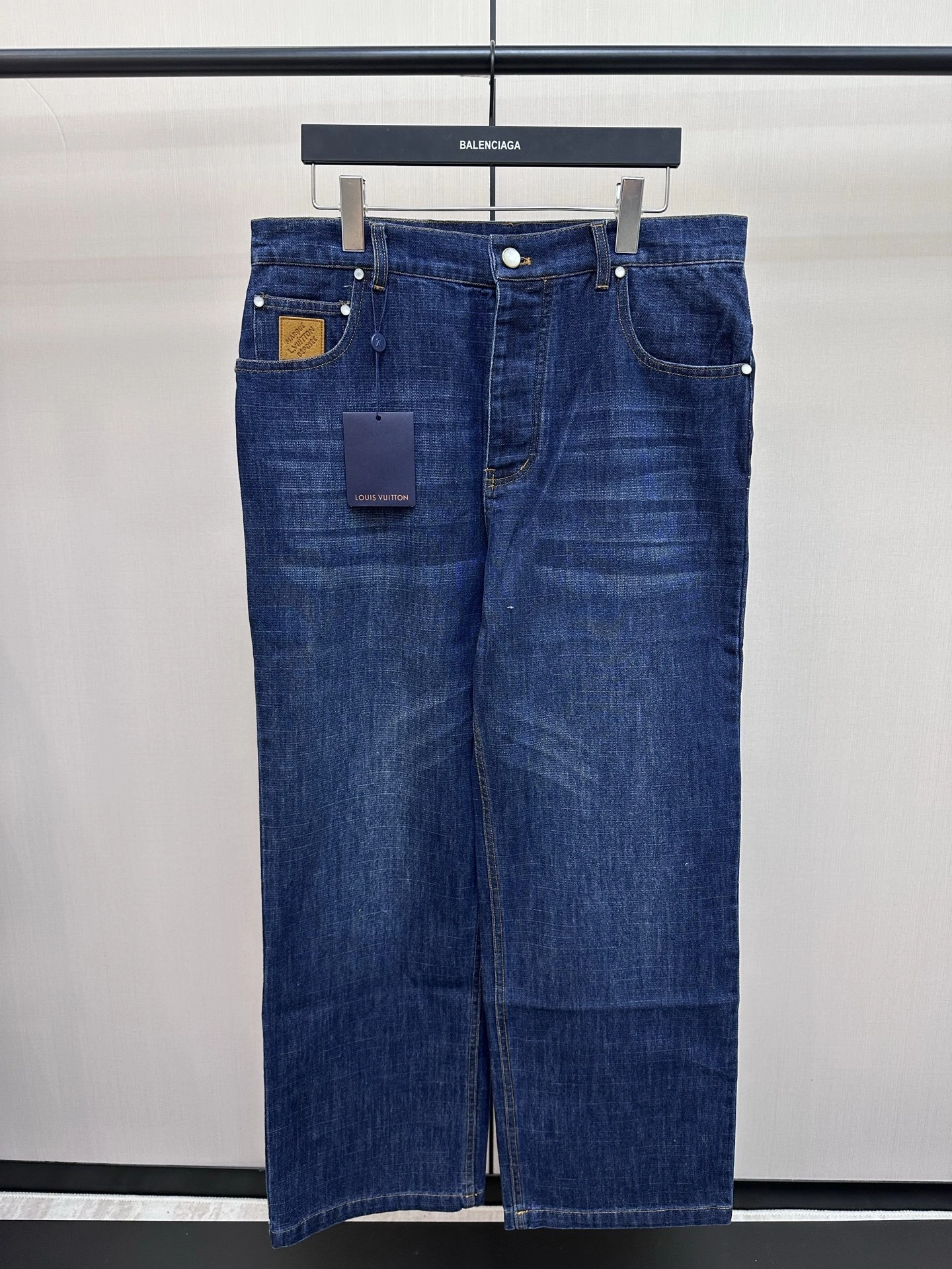 air-- 8V item: E-F431I2921
