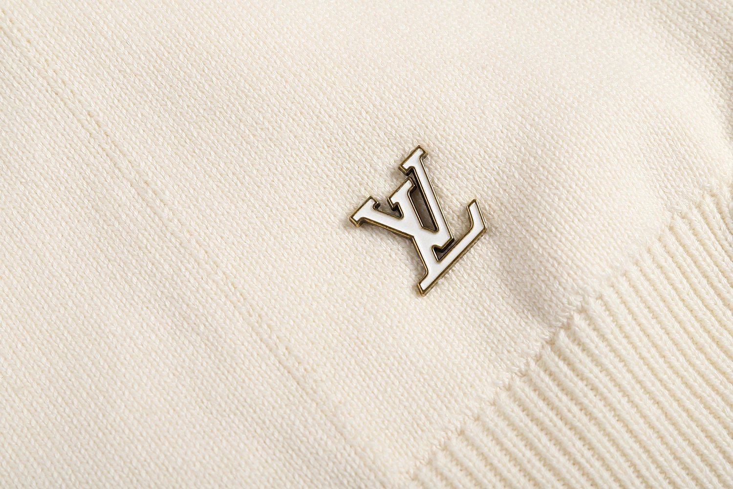 air-- 8V wool Cotton oversize item: E-F114I2825