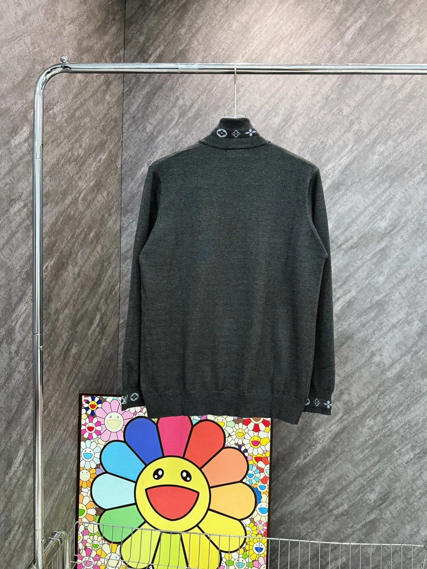 air-- 8V wool oversize item: E-F190J0522H