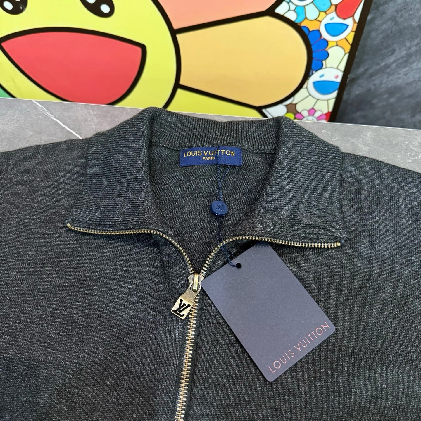 air-- 8V wool oversize item: E-F190J0522H