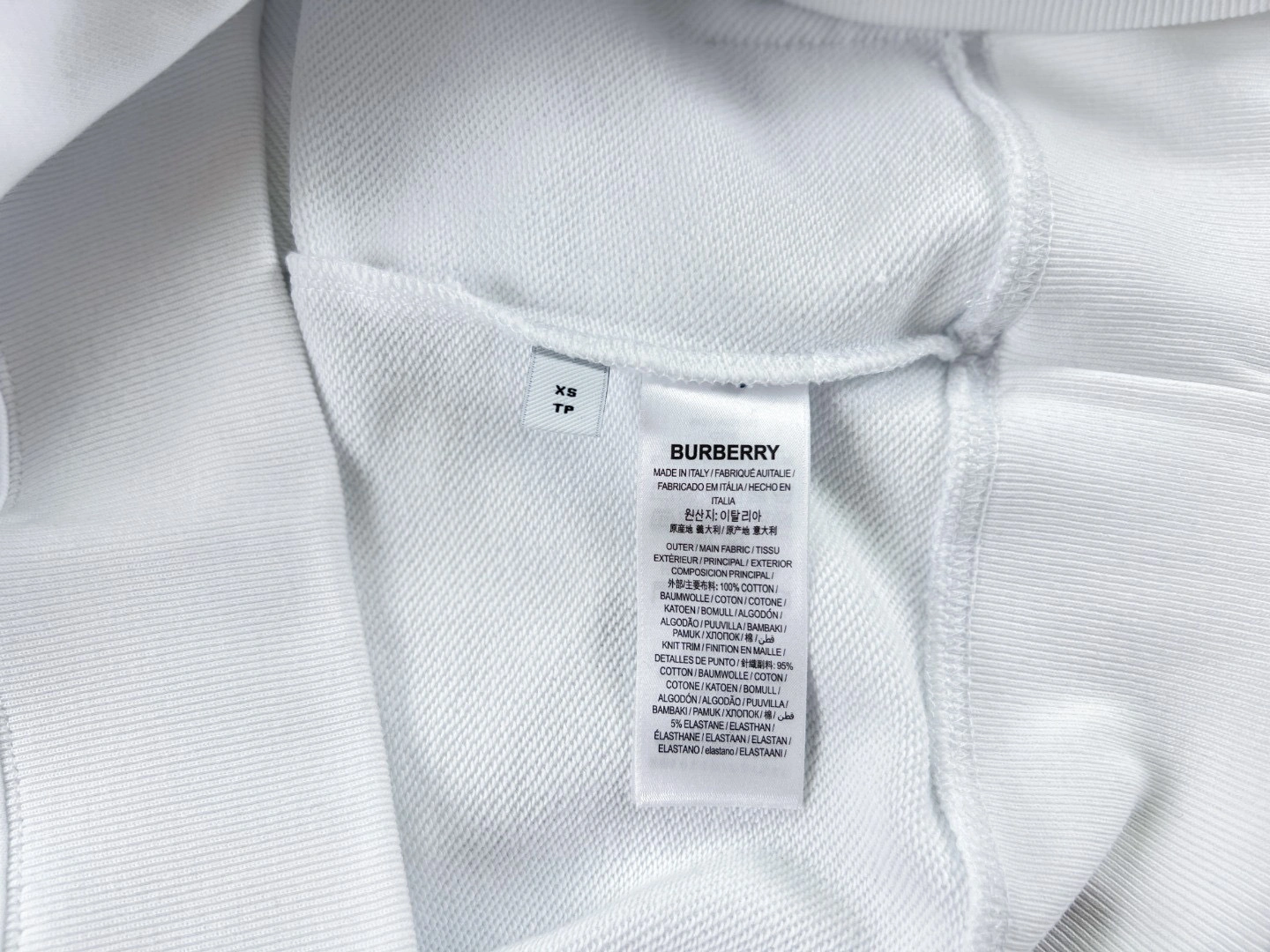 !&&&air- 2022 2Colour item:B-F210K2002-2