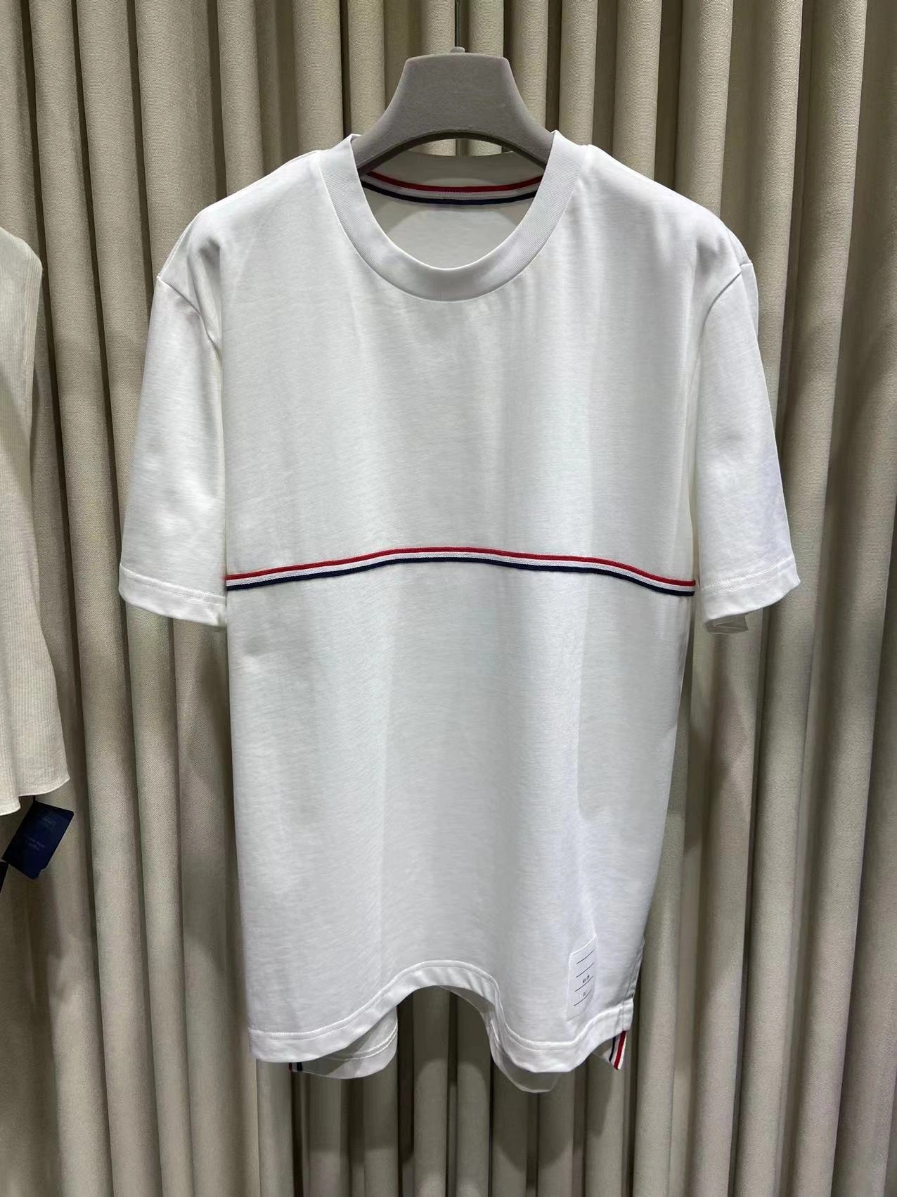 air- 2row95 2Colour item:D-F140G2435-2