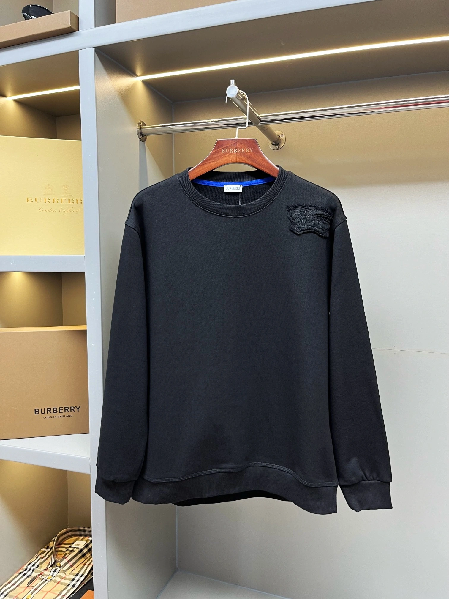 air- 2ur25rry embroidery oversized 6Colour item:D-F431H1531-6
