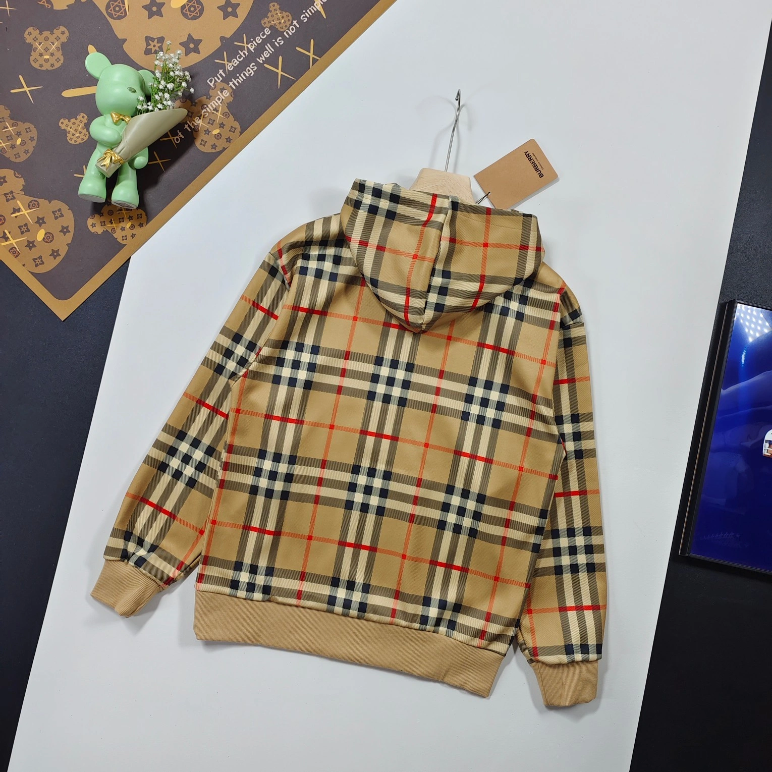 air- 2ur25rry oversized item:D-F157J4624