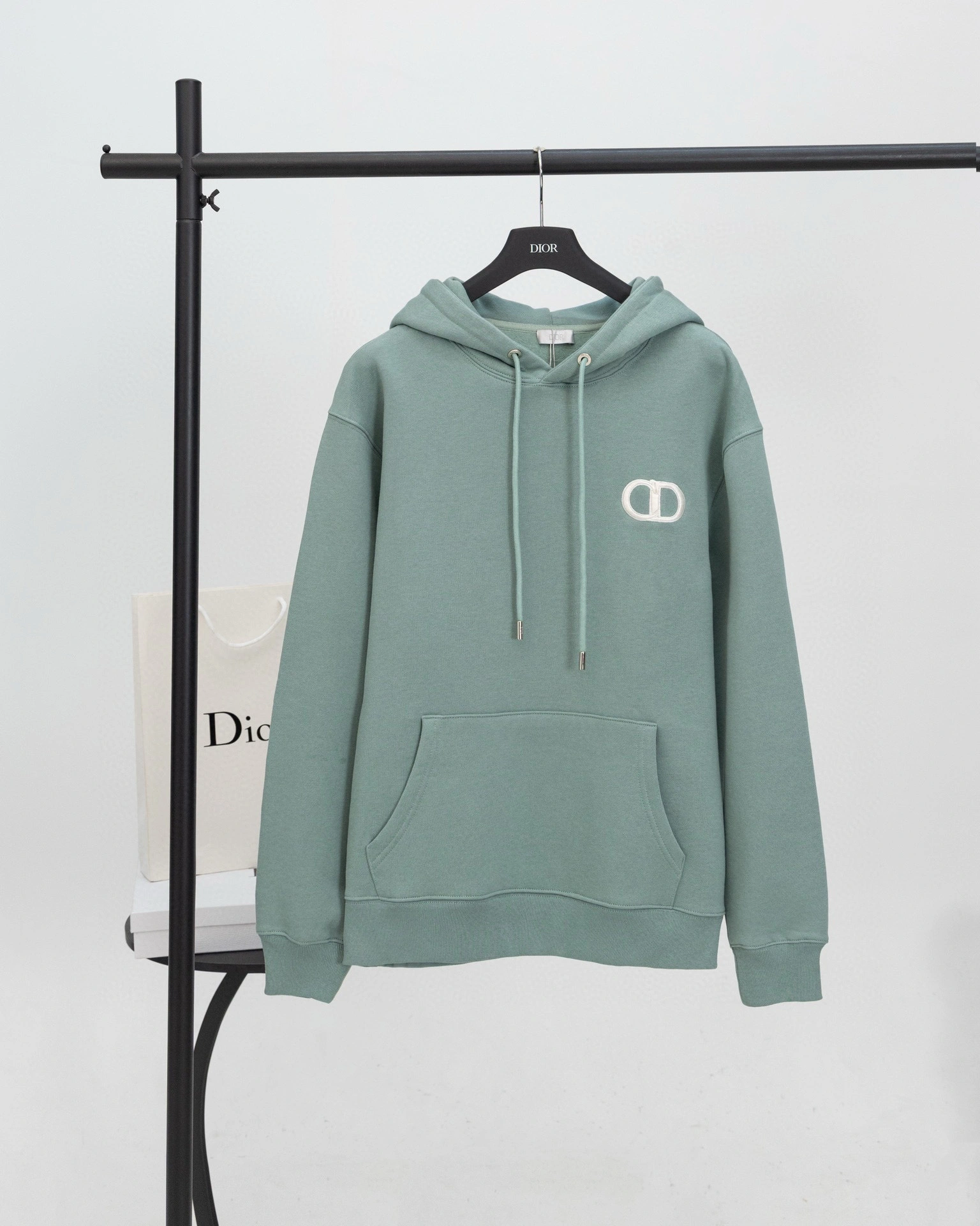 &air- 4ior CD icon embroidery oversized 5Colour item:E-F431I0307-5