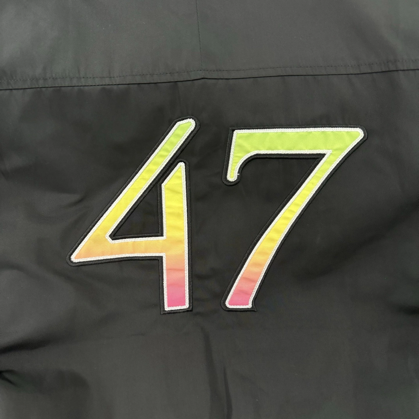 air- 4ior embroidery item:E-F431J2904