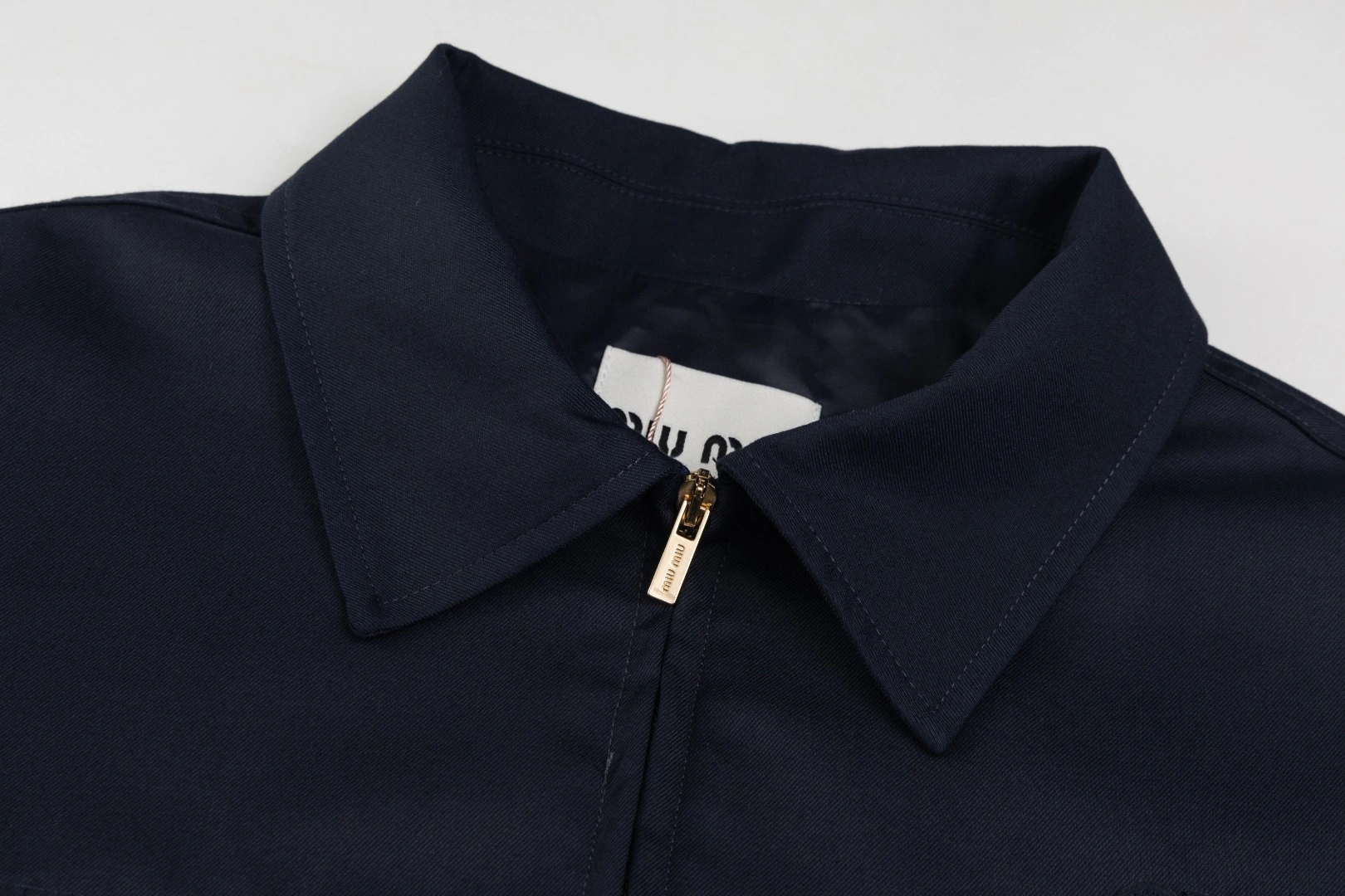 air- 7iu7iu wool item:E-F000H2610