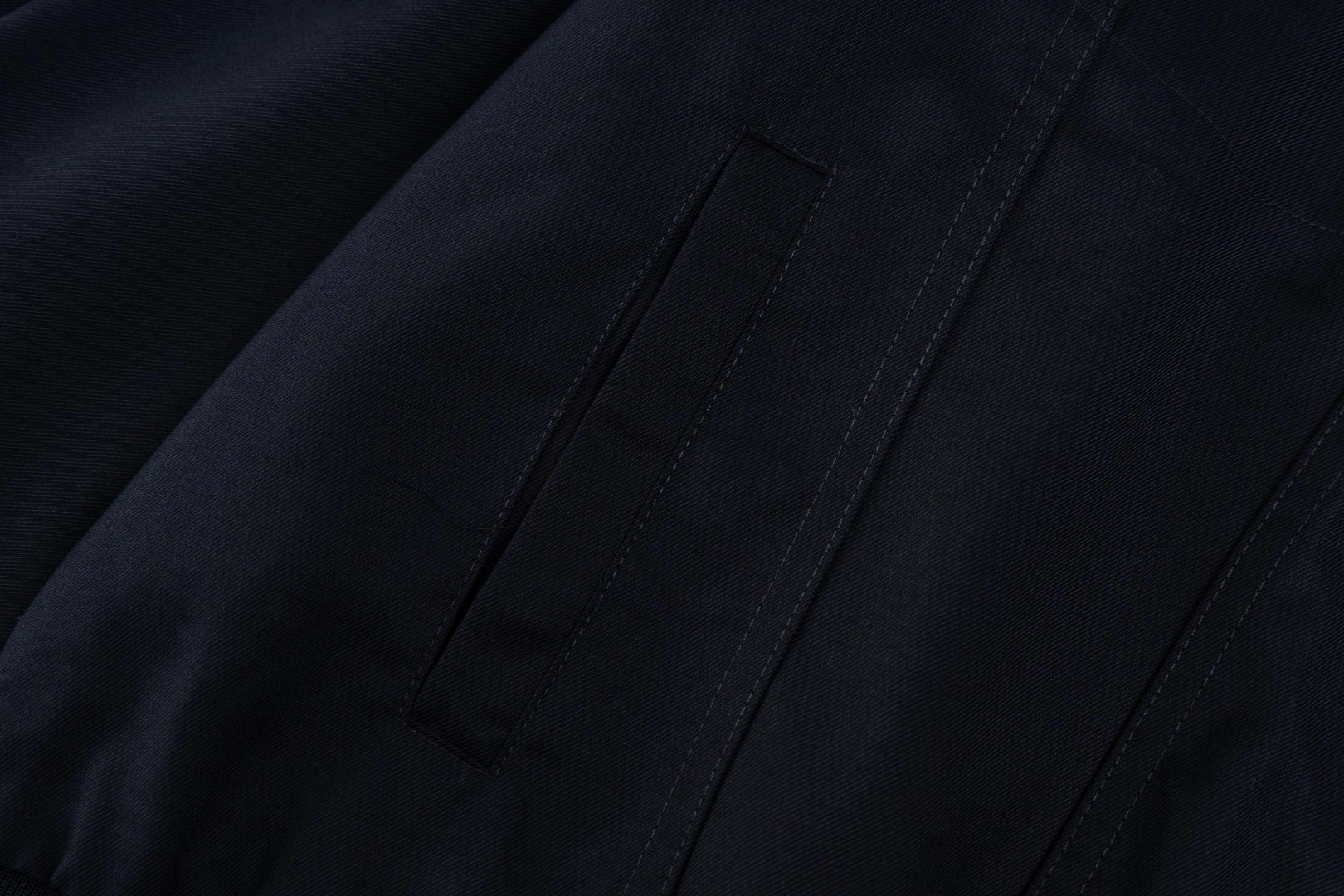 air- 7iu7iu wool item:E-F000H2610