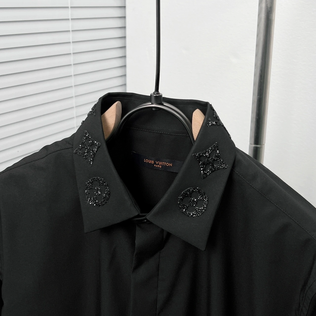 air- 8V Monogram item:D-F210J1030