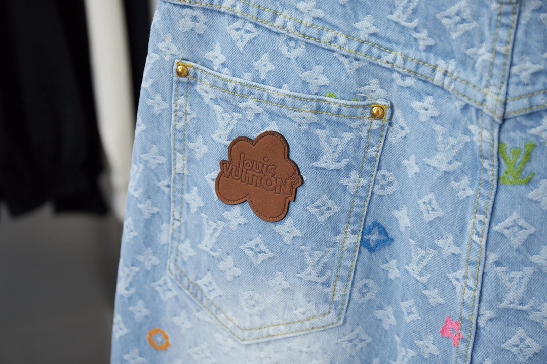 air- 8V embroidery item:D-F200K2811